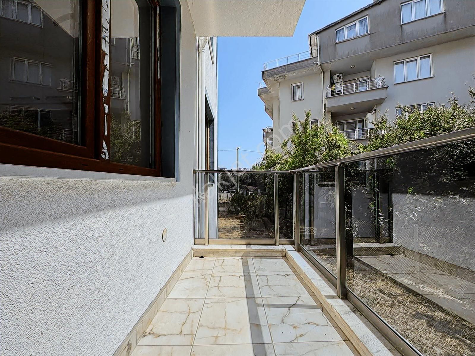 3+1 110m2 Net İskeleye Çok Yakın Araç Takası Uygunluğ . - Görsel 17