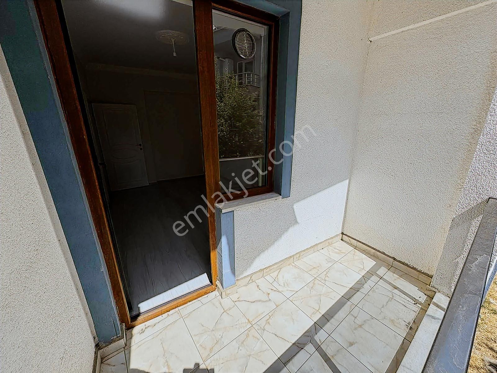 3+1 110m2 Net İskeleye Çok Yakın Araç Takası Uygunluğ . - Görsel 33