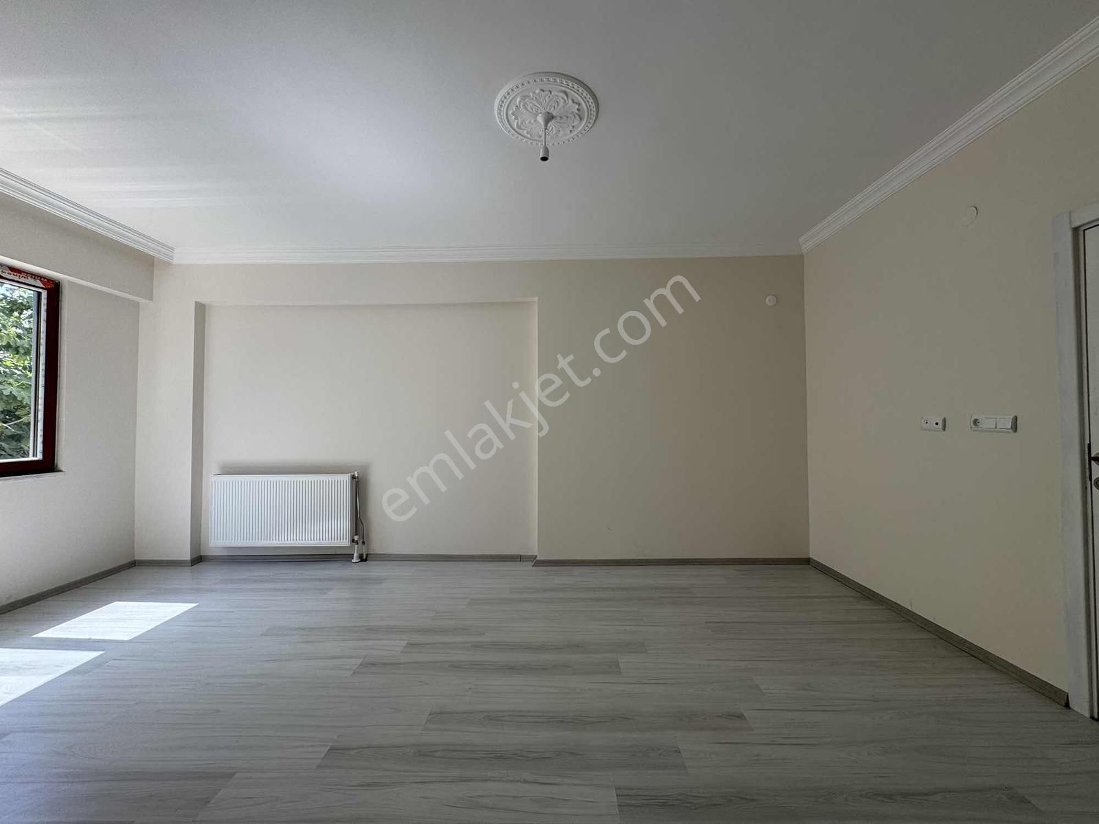 3+1 110m2 Net İskeleye Çok Yakın Araç Takası Uygunluğ . - Görsel 7