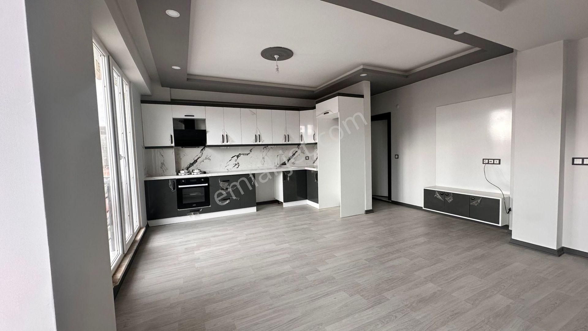 Parstan Tuzcumuratta Sıfır Doğalgazlı Asansörlü Lüks 3+1 Dubleks - Görsel 4