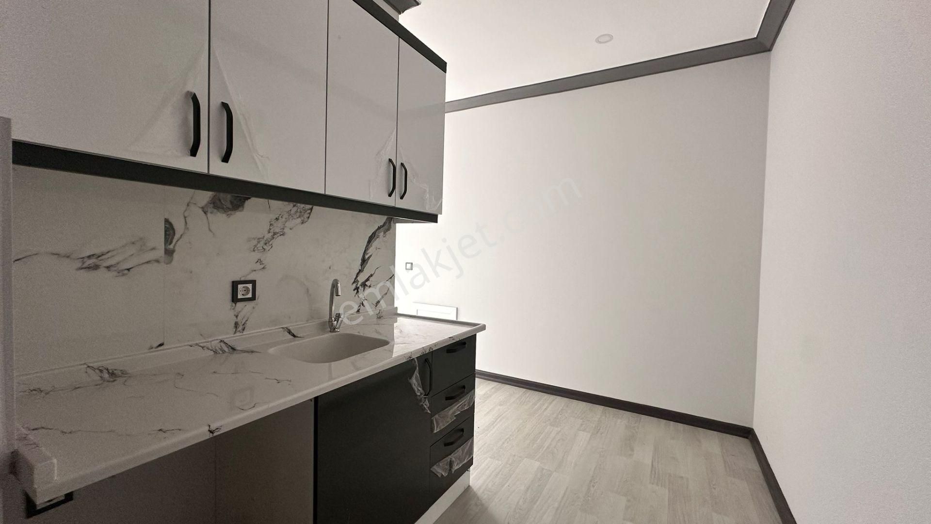 Parstan Tuzcumuratta Sıfır Doğalgazlı Asansörlü Lüks 3+1 Dubleks - Görsel 34