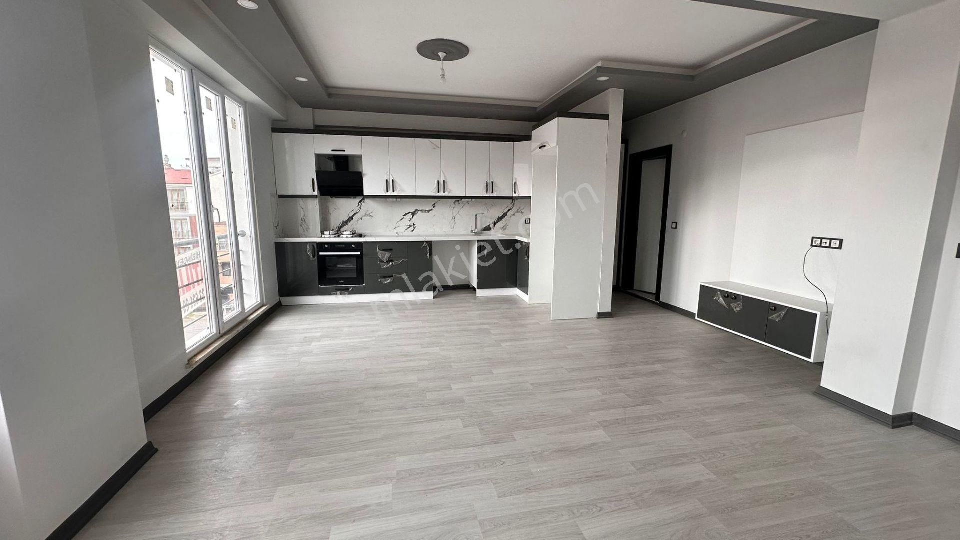 Parstan Tuzcumuratta Sıfır Doğalgazlı Asansörlü Lüks 3+1 Dubleks - Görsel 2