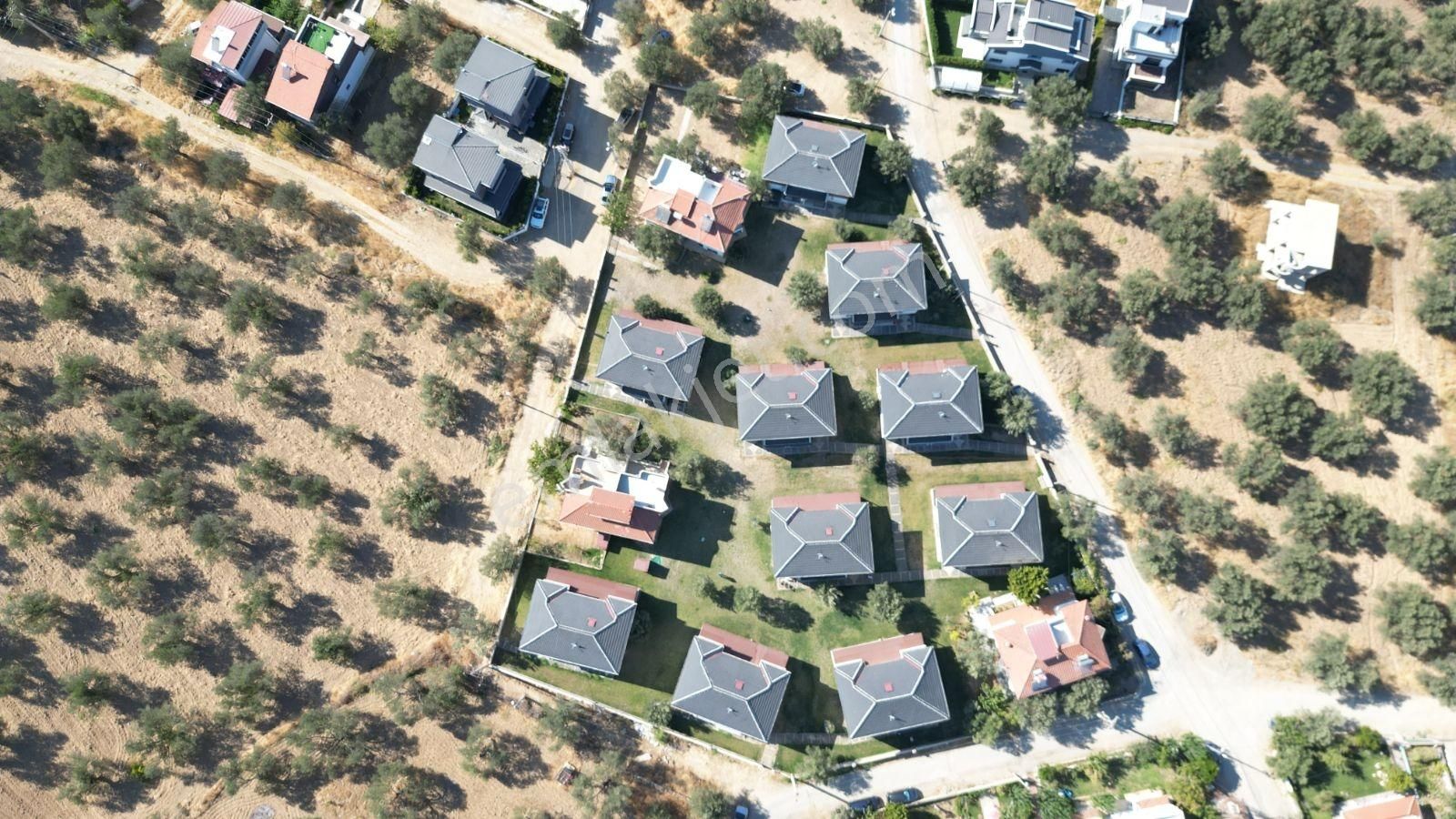 Onmax Pelitköy'de 3+1 Müstakil Fırsat Villa