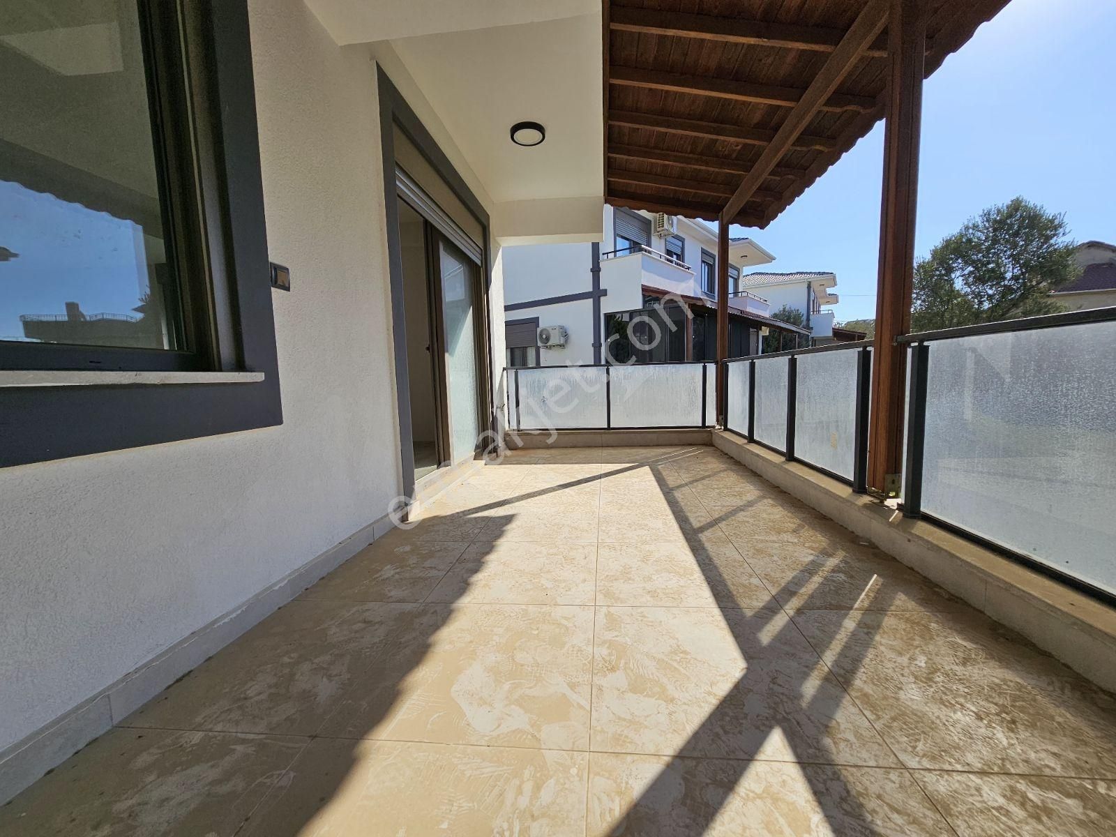 Onmax Pelitköy'de 3+1 Müstakil Fırsat Villa - Görsel 18