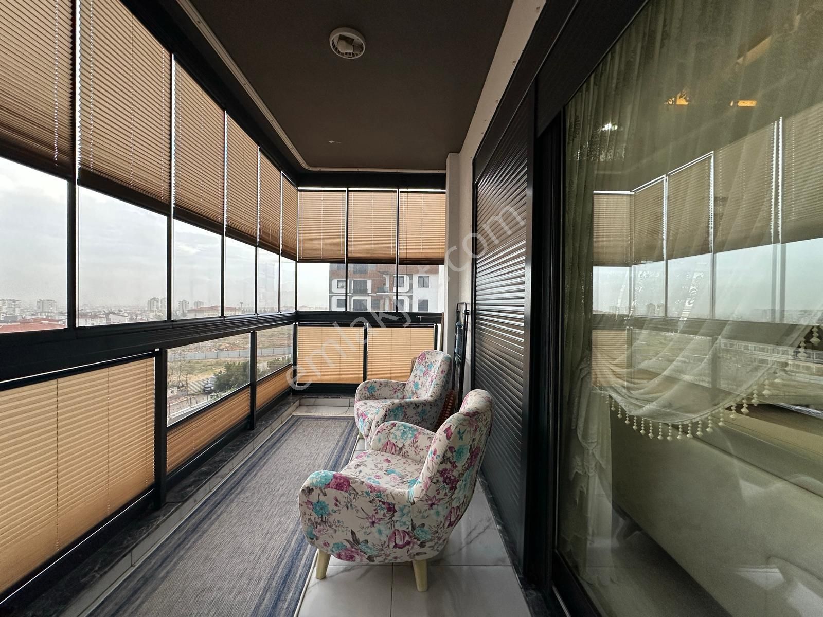 Fevziçakmak'ta 3+1 Ulra Lüks Havuzlu Site İçerisinde Daire - Görsel 3