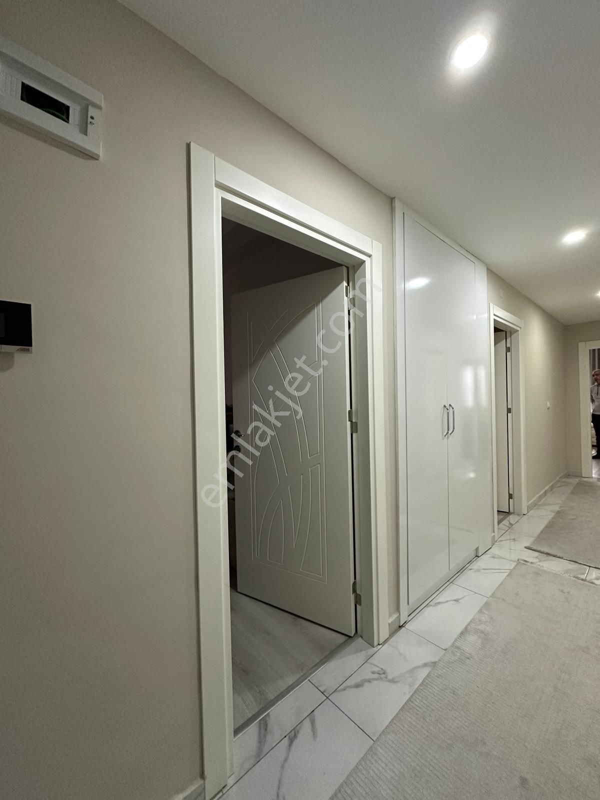 Fevziçakmak'ta 3+1 Ulra Lüks Havuzlu Site İçerisinde Daire - Görsel 9