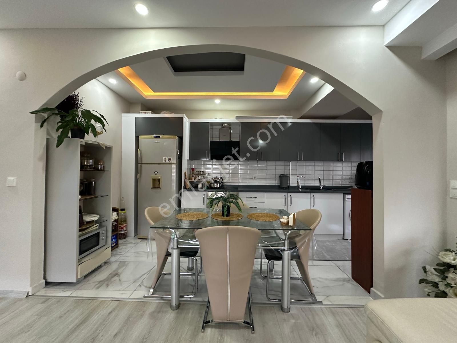 Fevziçakmak'ta 3+1 Ulra Lüks Havuzlu Site İçerisinde Daire - Görsel 2