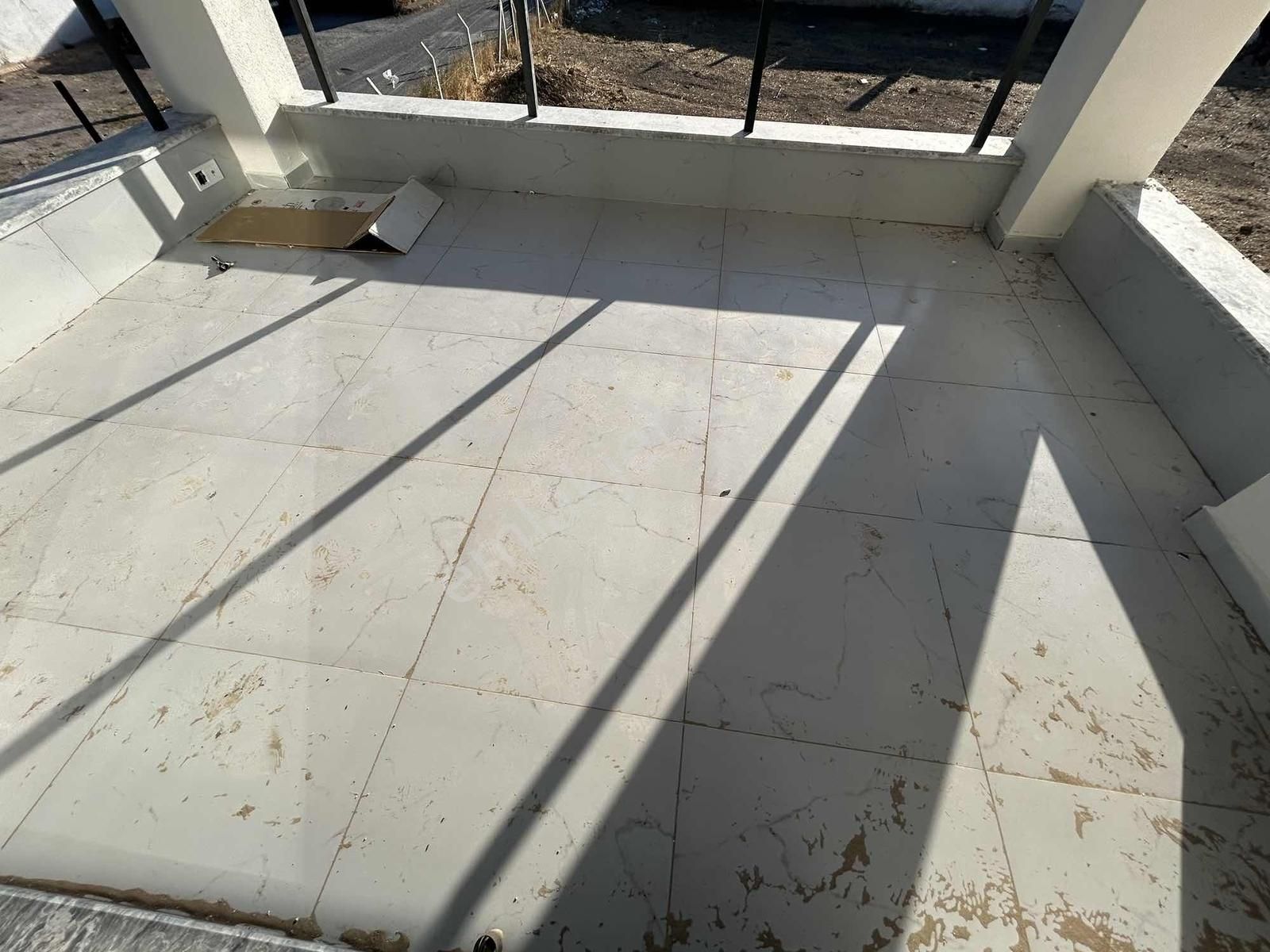 Onmax Burhaniye Merkezde Satılık Lüx Konforlu 1+1 70 M2 Daireler - Görsel 3