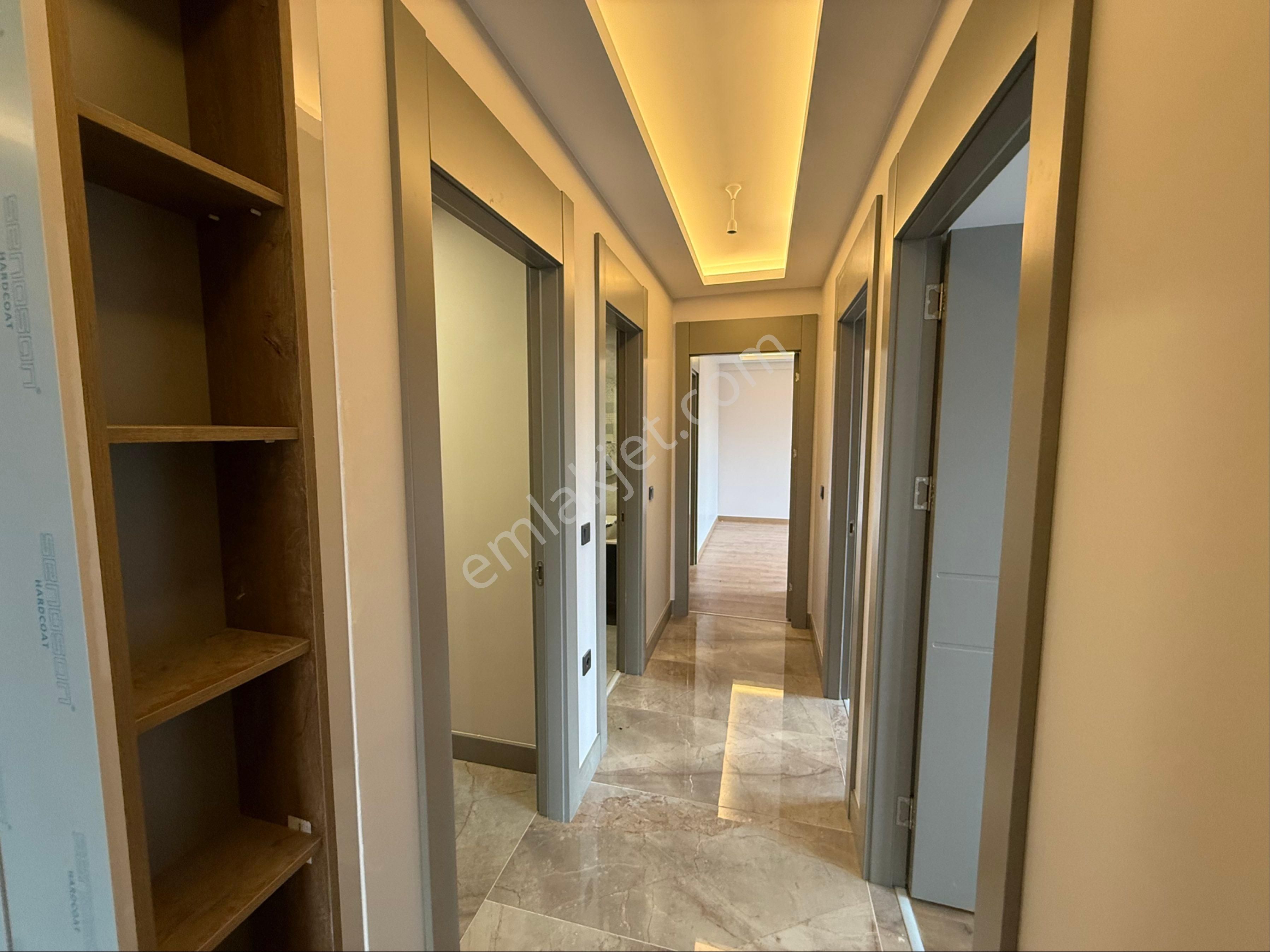 Has Bahçe Çengelköy Site İçerisinde 5. Kat Geniş Metraj Sıfır Daire - Görsel 22