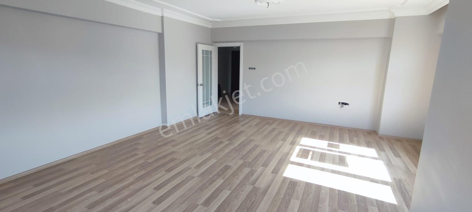 Esentepe Mahallesinde Site İçinde Kiralık Daire P.no:1207 M - Görsel 13
