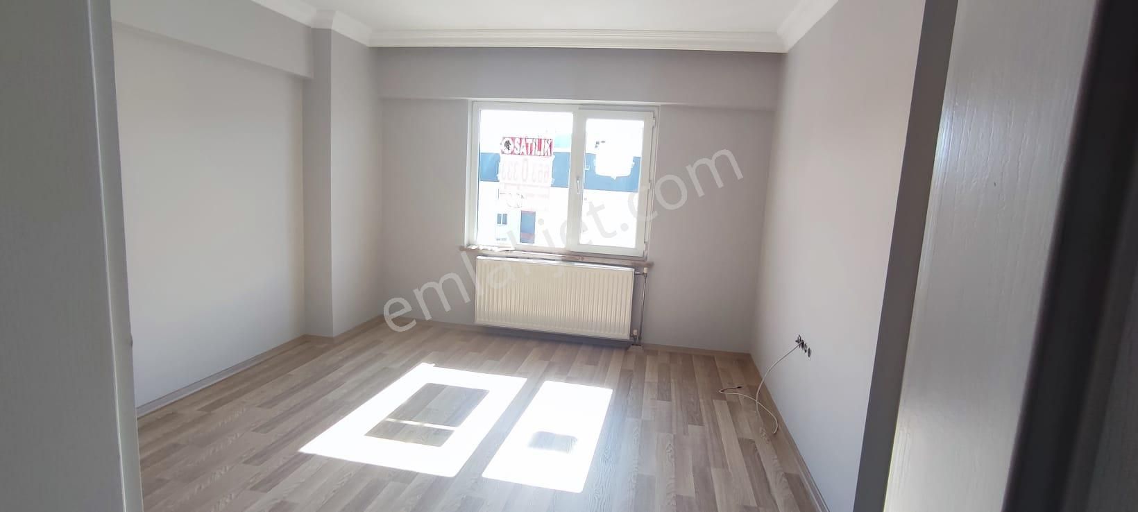 Esentepe Mahallesinde Site İçinde Kiralık Daire P.no:1207 M - Görsel 19