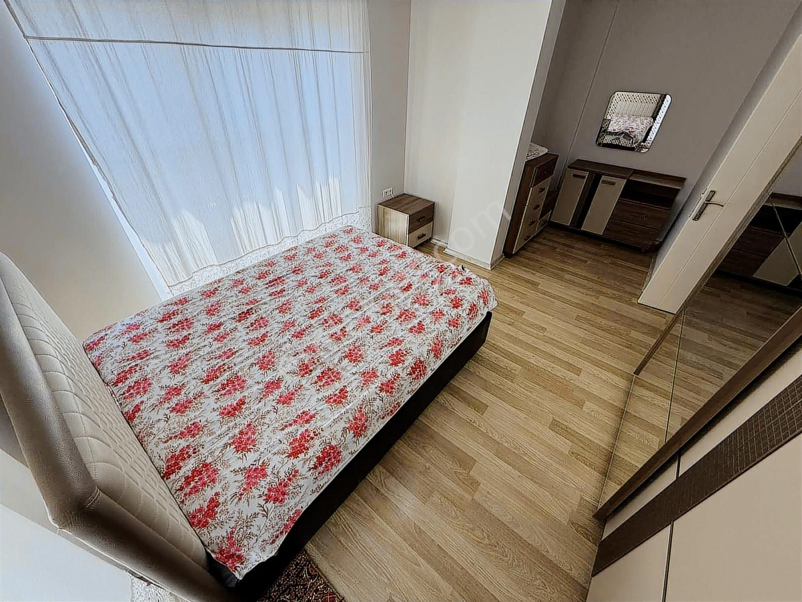 Onmax Öğretmenlerde Satılık 3+1 150 M2 Müstakil Tripleks Villa - Görsel 22