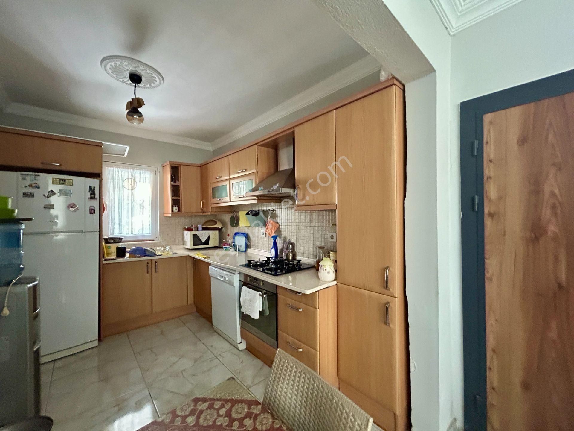 Kuşadası Yavansu'da Denize Yakın Büyük Bahçelı Müstakıl Dubleks - Görsel 8