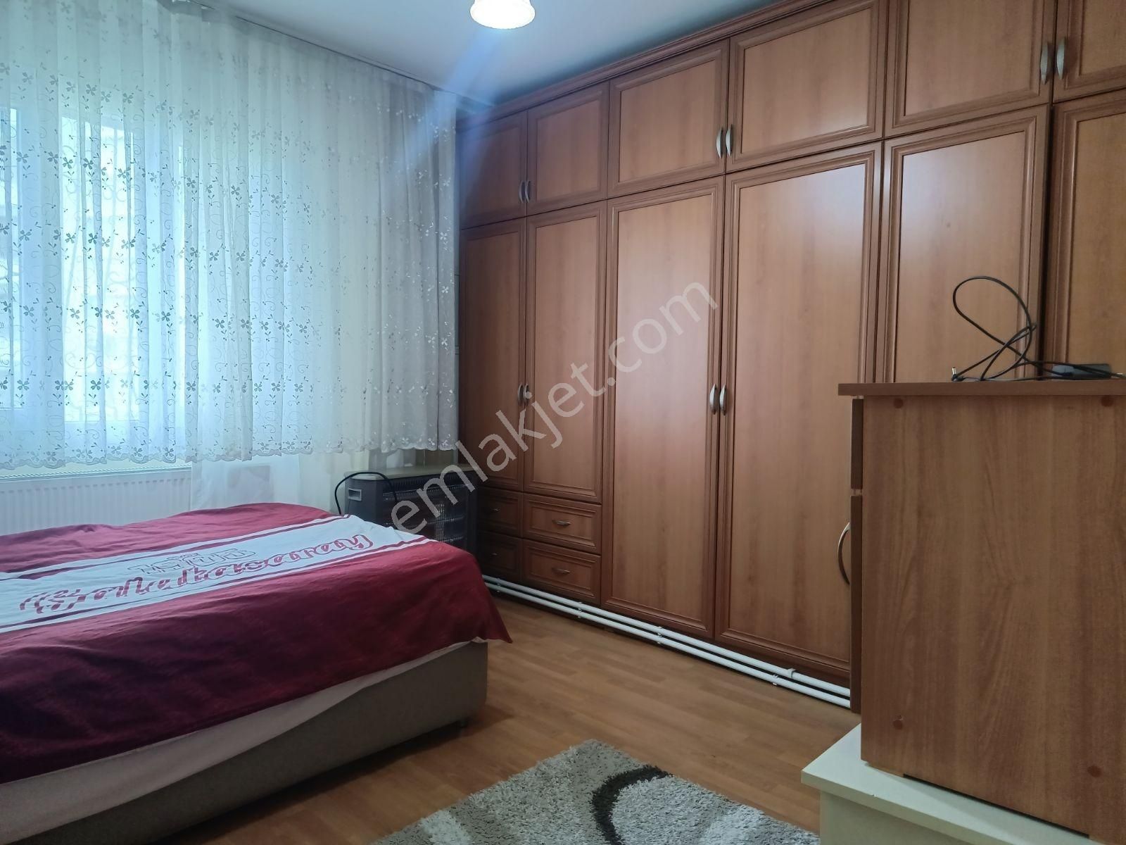 Buket Emlaktan Satılık Eşyalı 1+1 Daire Ara Kat Doğalgazlı - Görsel 13