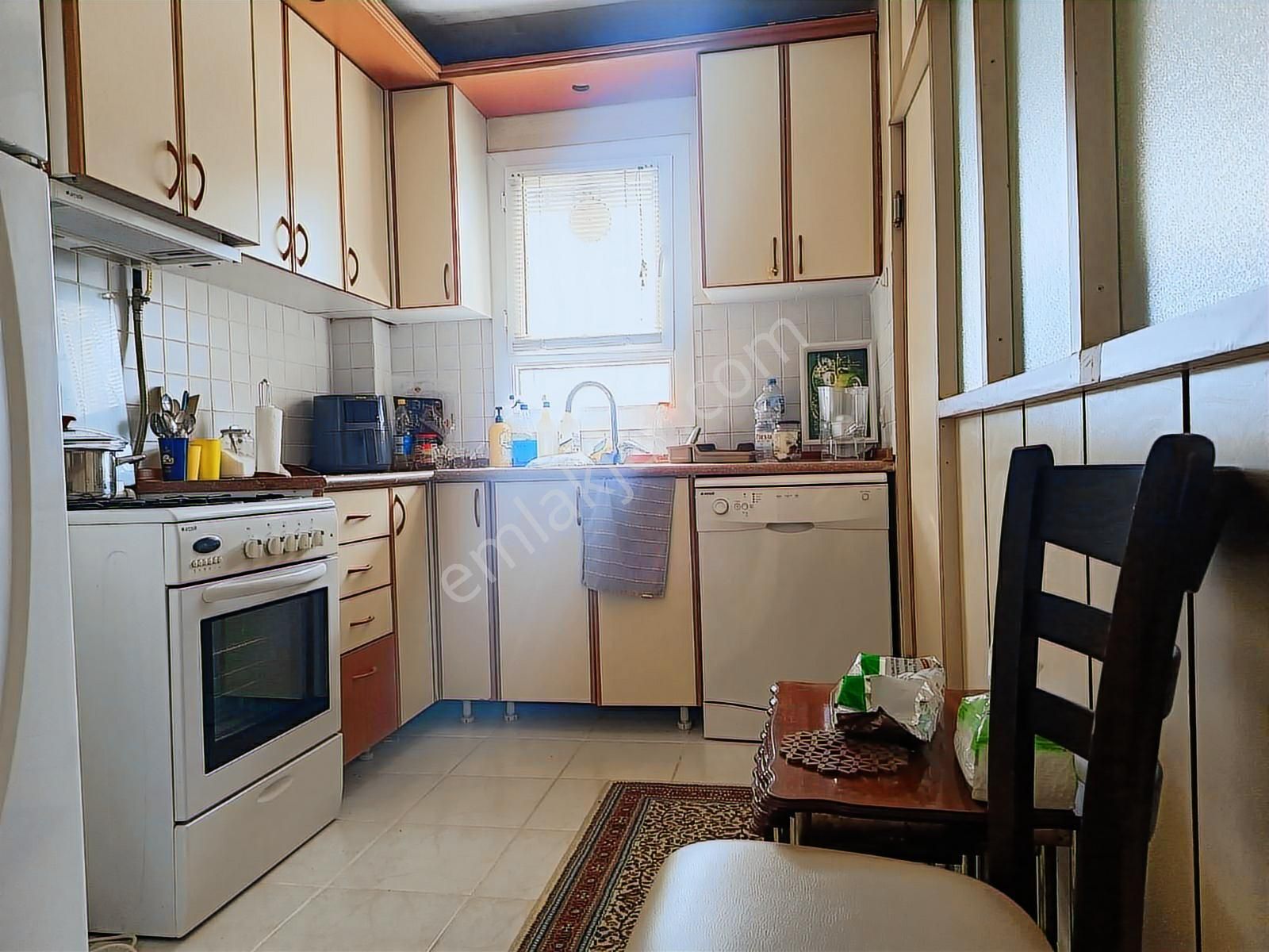 Buket Emlaktan Satılık Eşyalı 1+1 Daire Ara Kat Doğalgazlı - Görsel 26