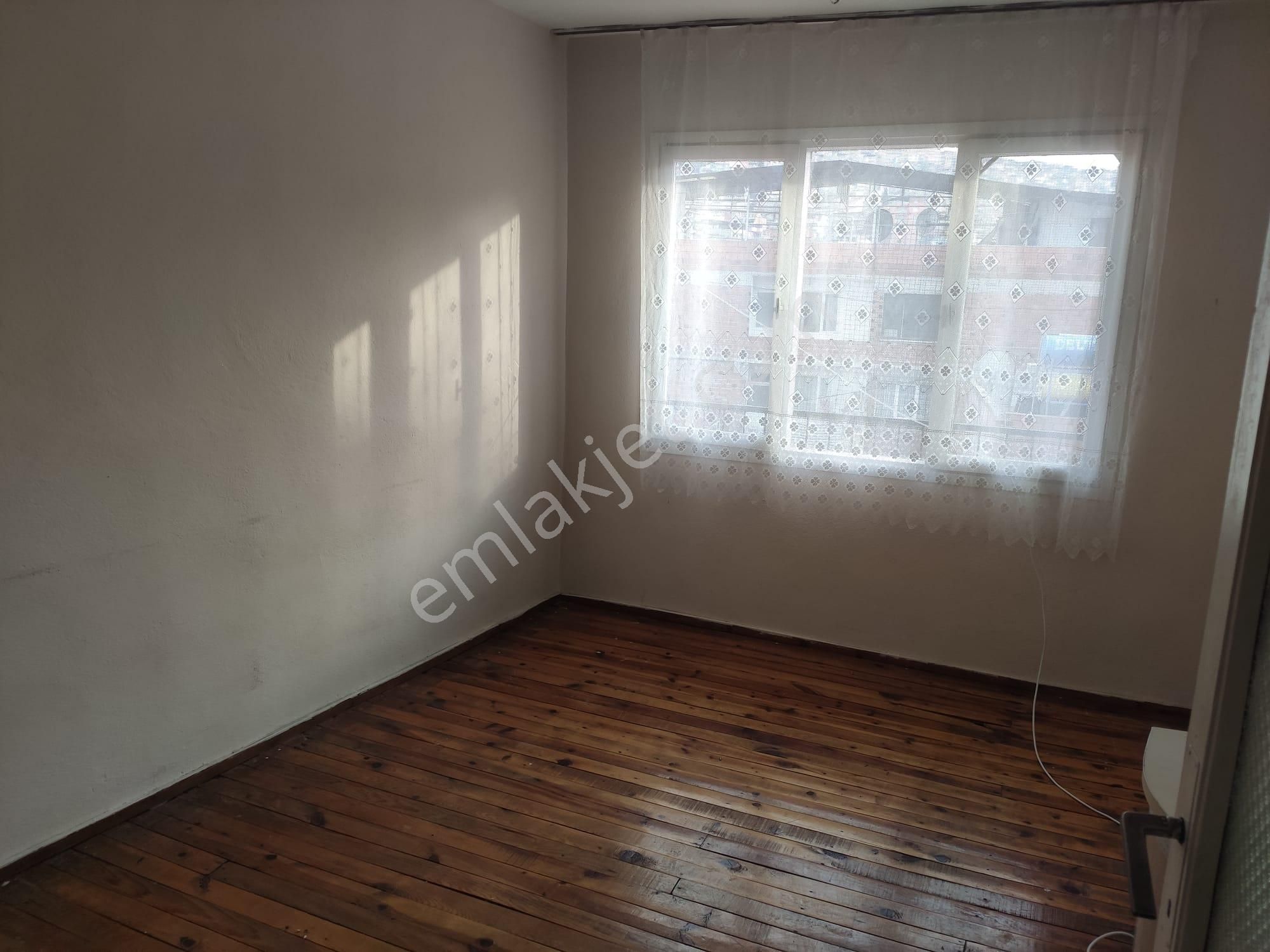 İzmir Konak İlçesinde Güney Mahallesinde Satılık 3+1 Ev - Görsel 4