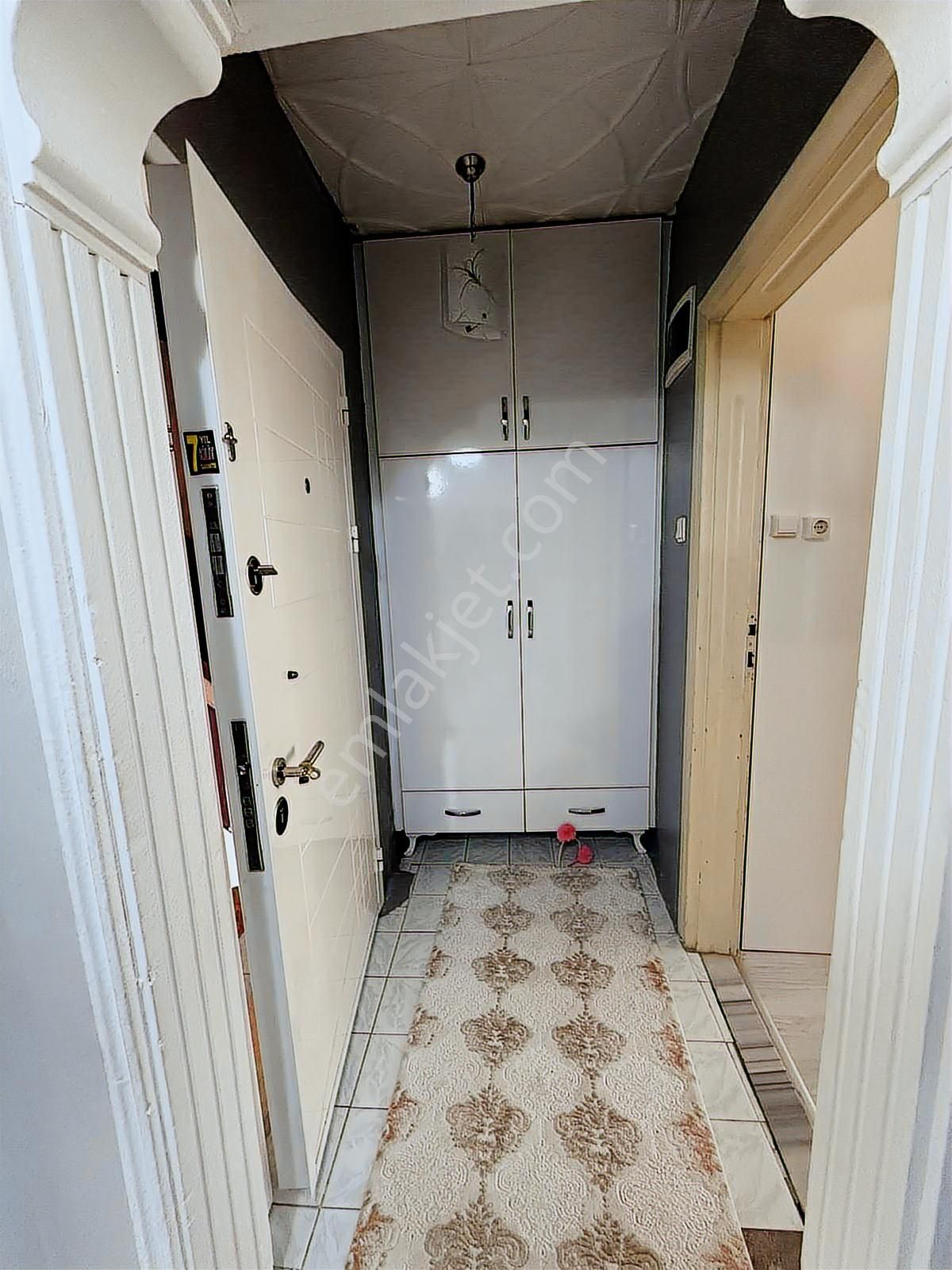 Erenler Mahallesinde Ayrı Girişli, Güneş Alan 3+1 Daire - Görsel 5