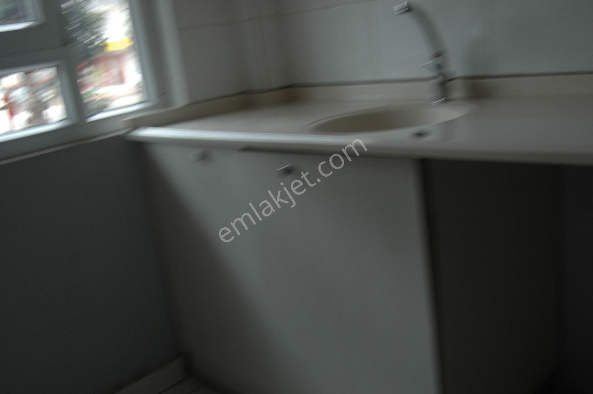 Antalya Muratpaşa Memurevleri Turgut Reis Caddesi 4/1 Kat 135m2 22.000tl - Görsel 2