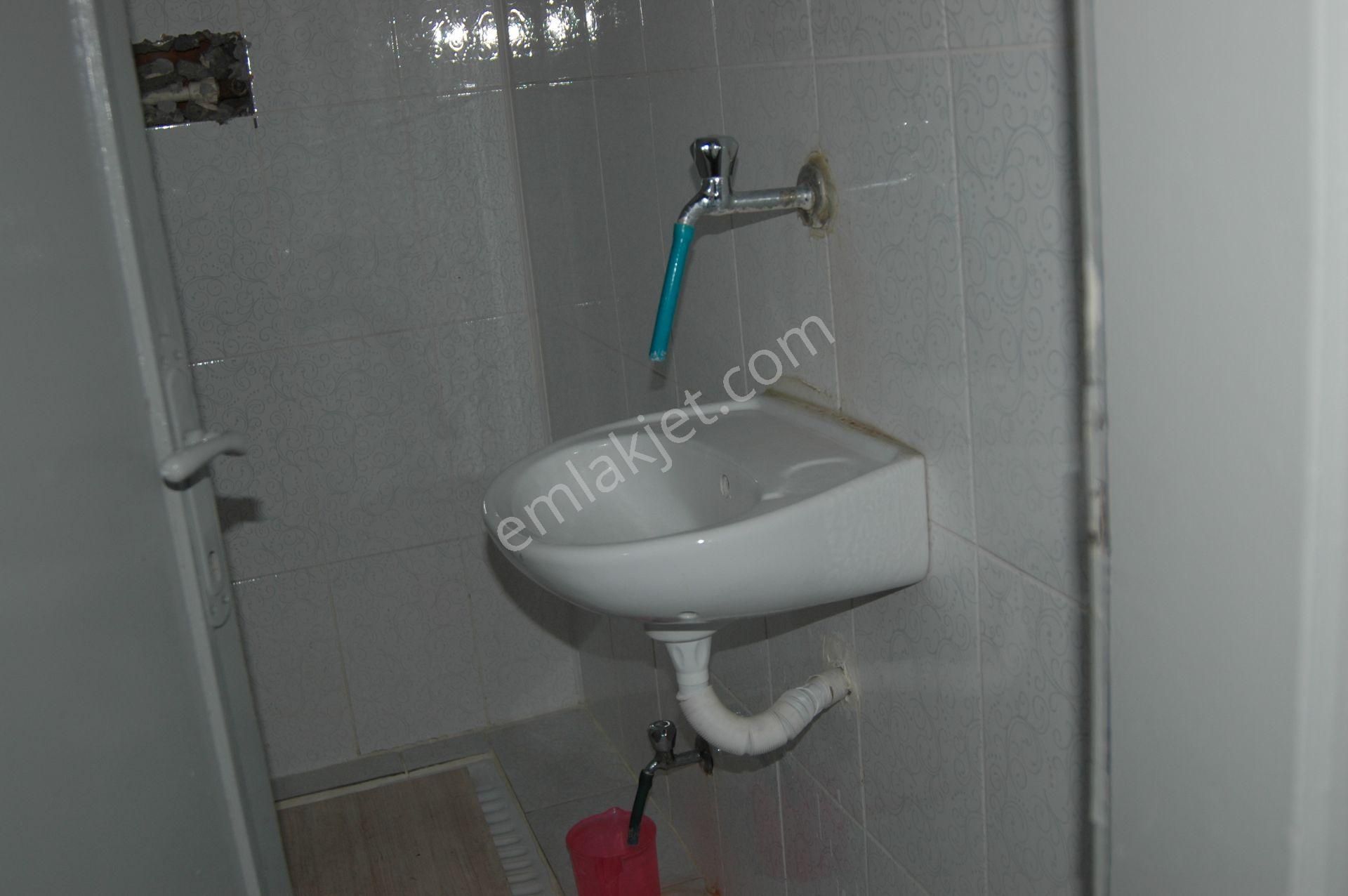 Antalya Muratpaşa Memurevleri Turgut Reis Caddesi 4/1 Kat 135m2 22.000tl - Görsel 19