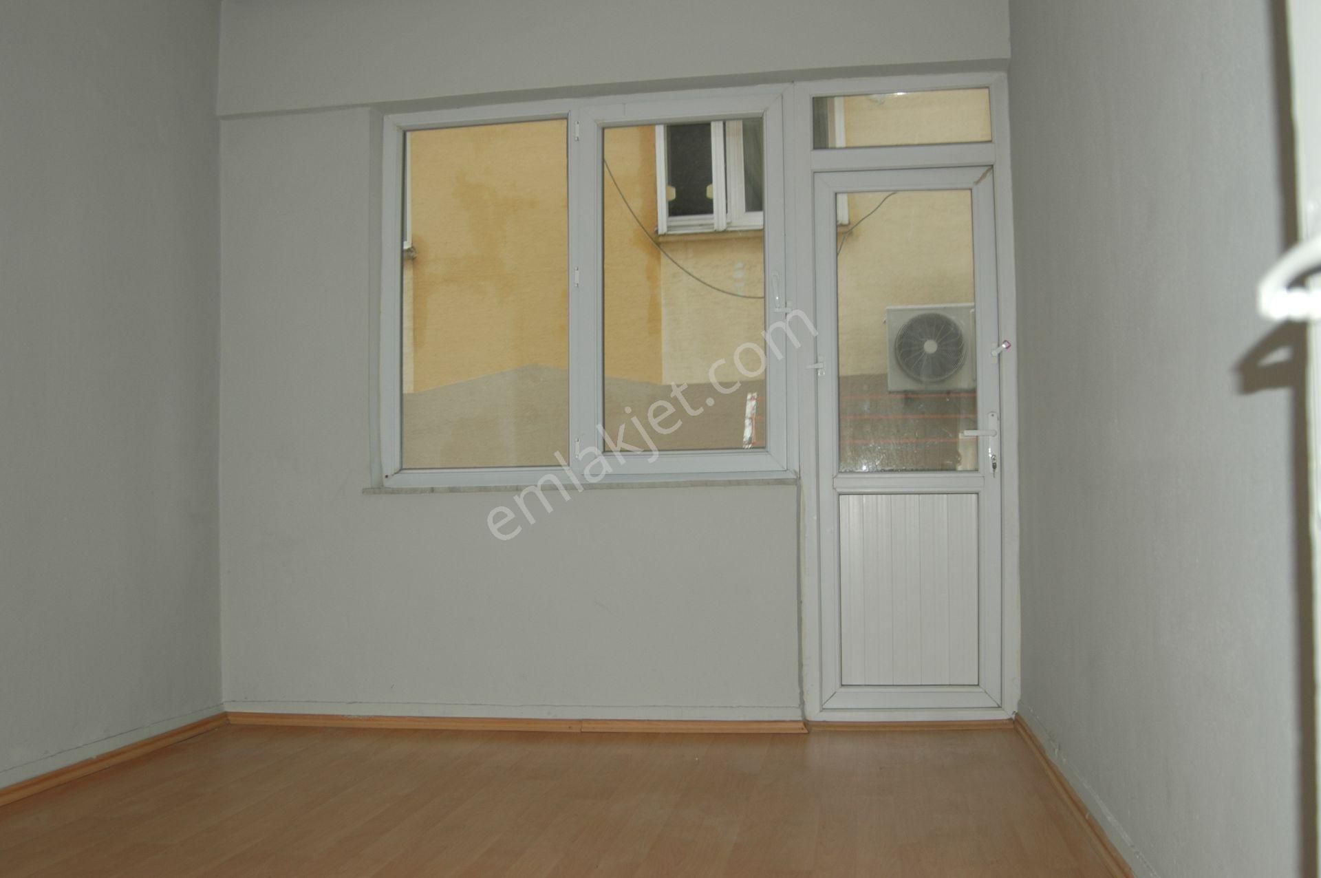 Antalya Muratpaşa Memurevleri Turgut Reis Caddesi 4/1 Kat 135m2 22.000tl - Görsel 12