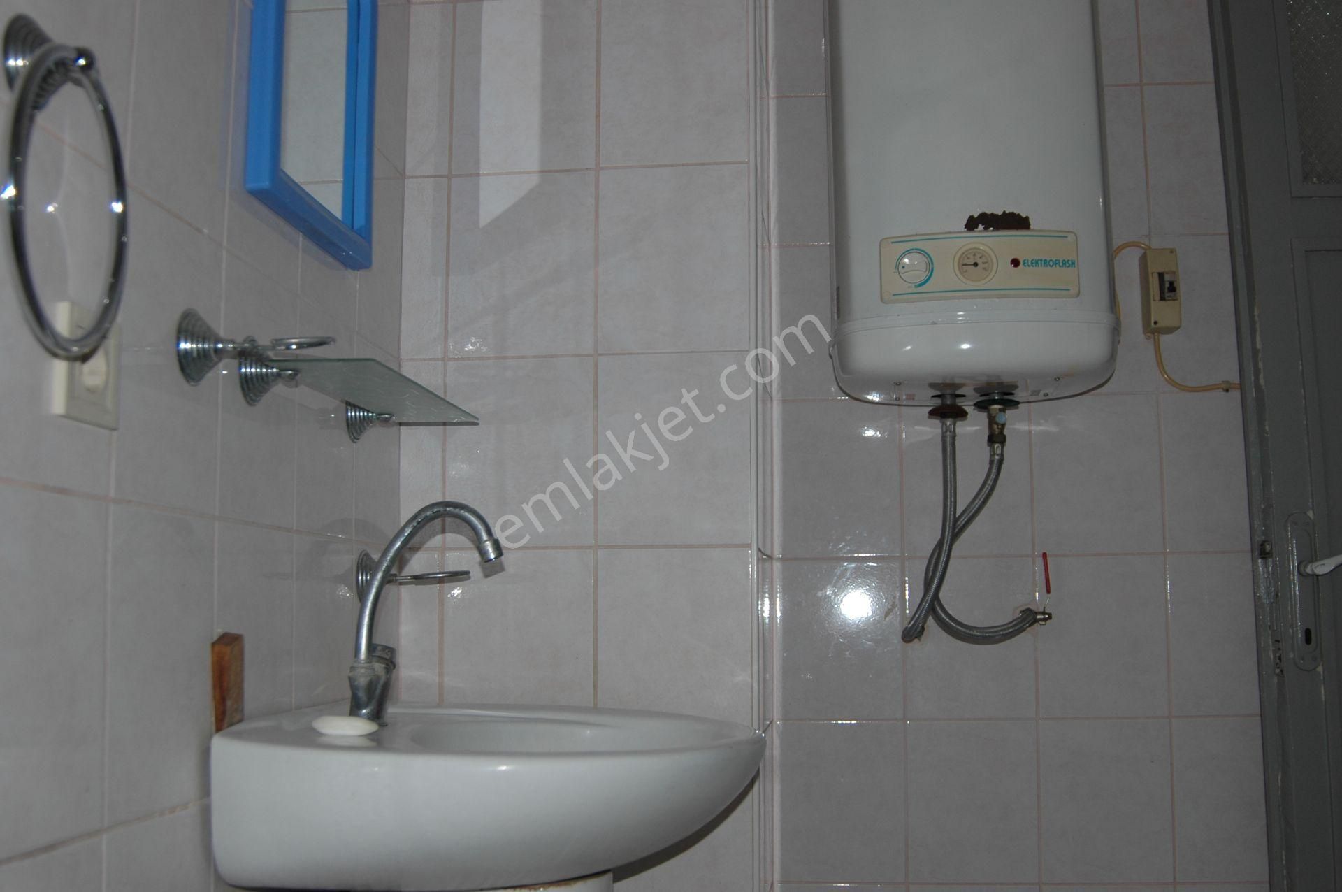 Antalya Muratpaşa Memurevleri Turgut Reis Caddesi 4/1 Kat 135m2 22.000tl - Görsel 14