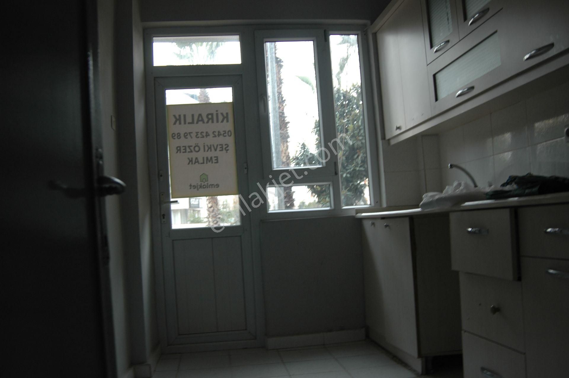 Antalya Muratpaşa Memurevleri Turgut Reis Caddesi 4/1 Kat 135m2 22.000tl - Görsel 3