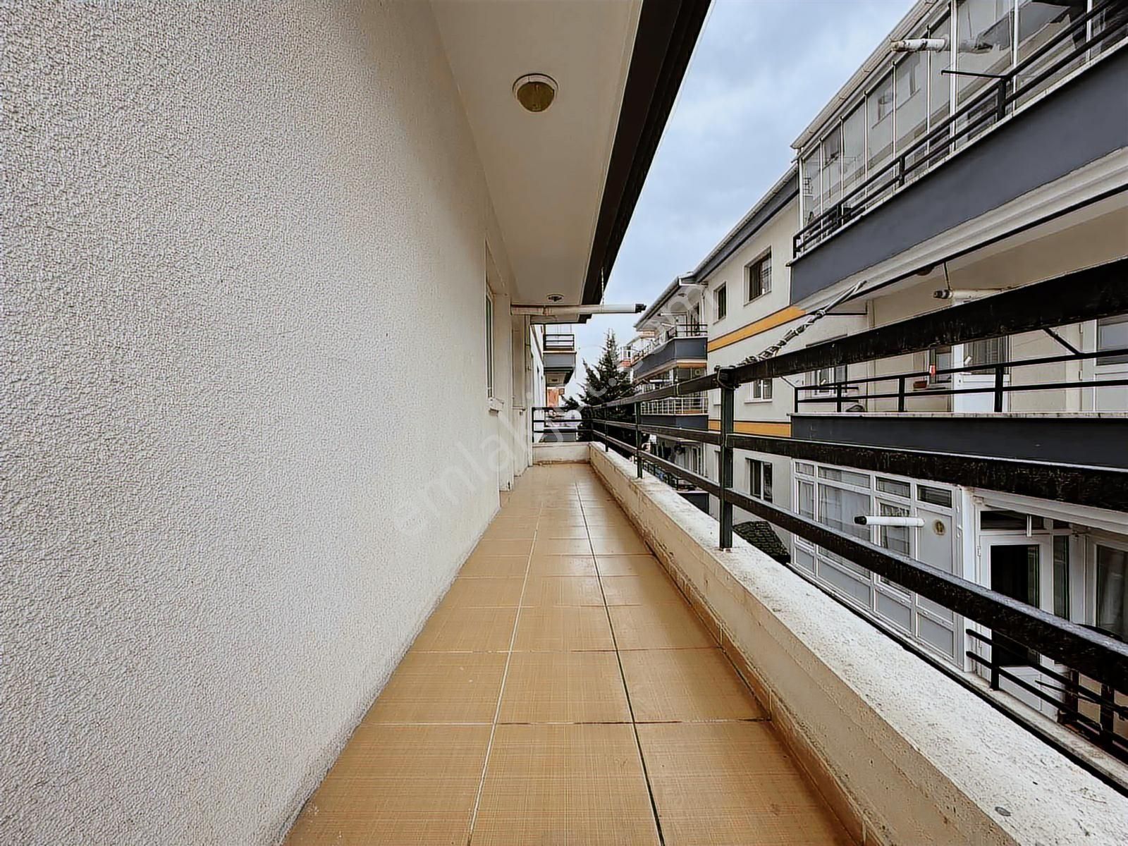 İmparator | Çağlayan Mahallesinde / Ara Katta / Hemen Taşın/ 2+1 - Görsel 30