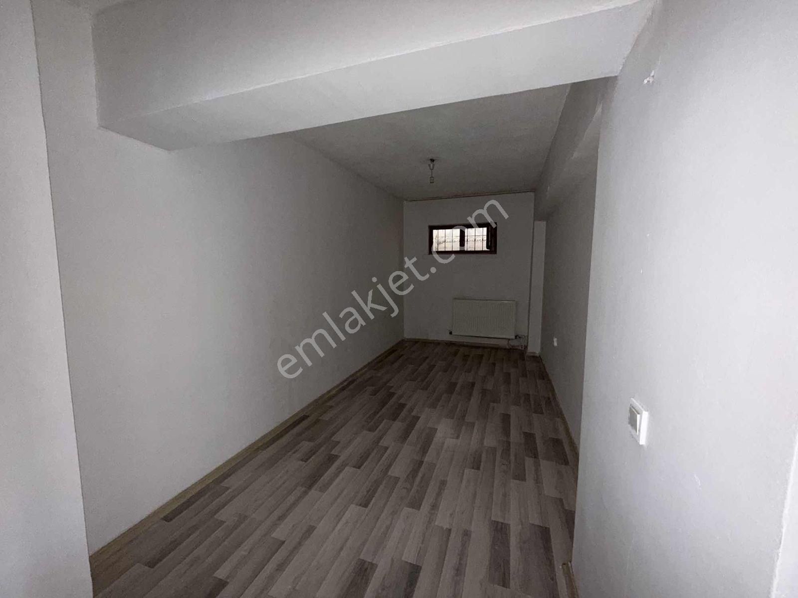 İmparator |şahapgürler Mah./ Samsunyolu 100m/hastaneye 5 Dk/ 2+1