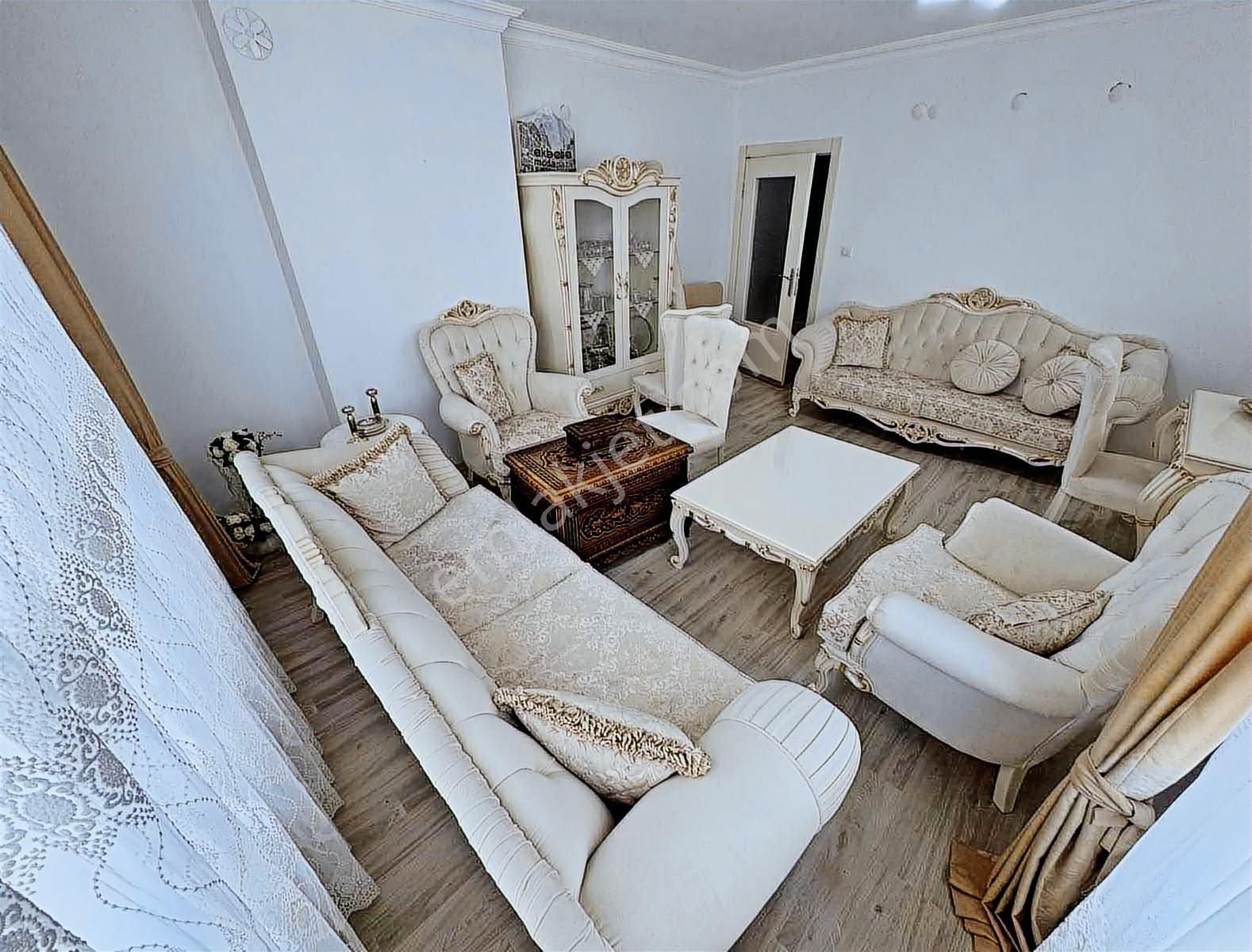 Kazakistan Parkı Yanı Sitede/7.katta/teras Balkonlu/3+1 - Görsel 29