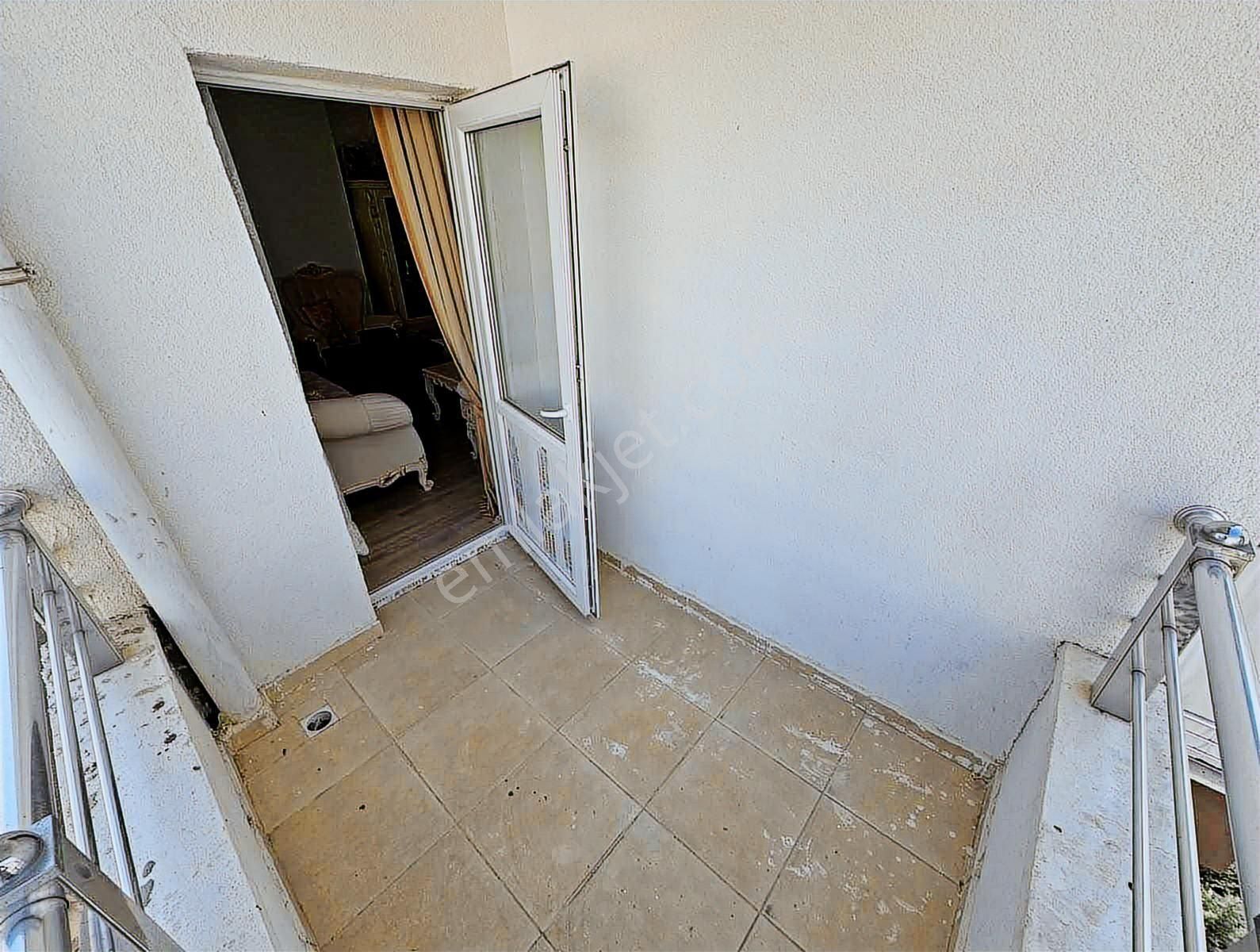 Kazakistan Parkı Yanı Sitede/7.katta/teras Balkonlu/3+1 - Görsel 20