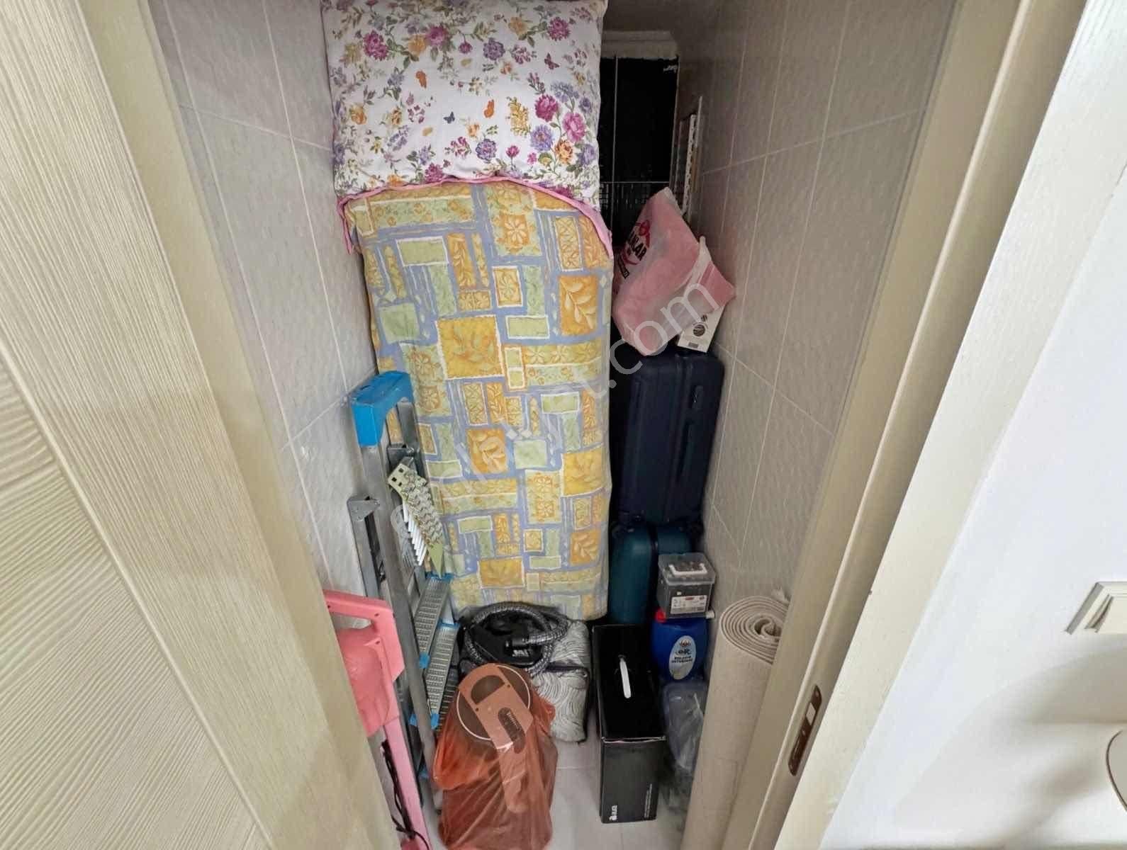 Kazakistan Parkı Yanı Sitede/7.katta/teras Balkonlu/3+1