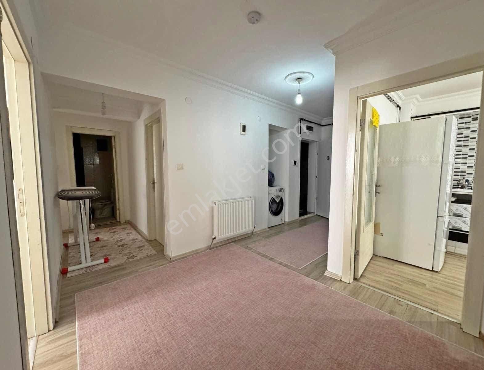 Kazakistan Parkı Yanı Sitede/7.katta/teras Balkonlu/3+1 - Görsel 13