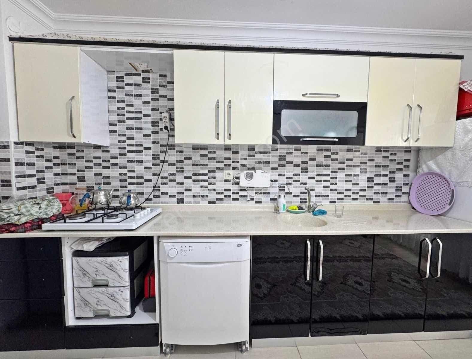 Kazakistan Parkı Yanı Sitede/7.katta/teras Balkonlu/3+1 - Görsel 28