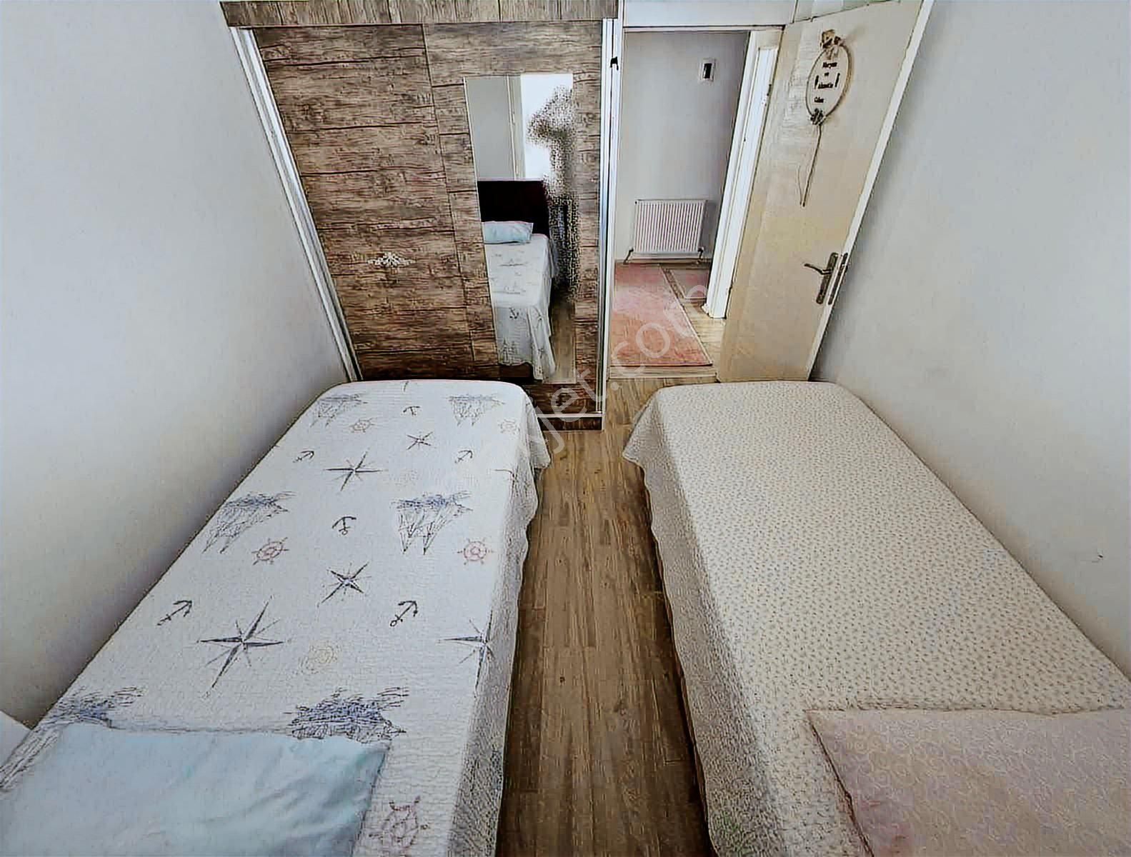 Kazakistan Parkı Yanı Sitede/7.katta/teras Balkonlu/3+1 - Görsel 14