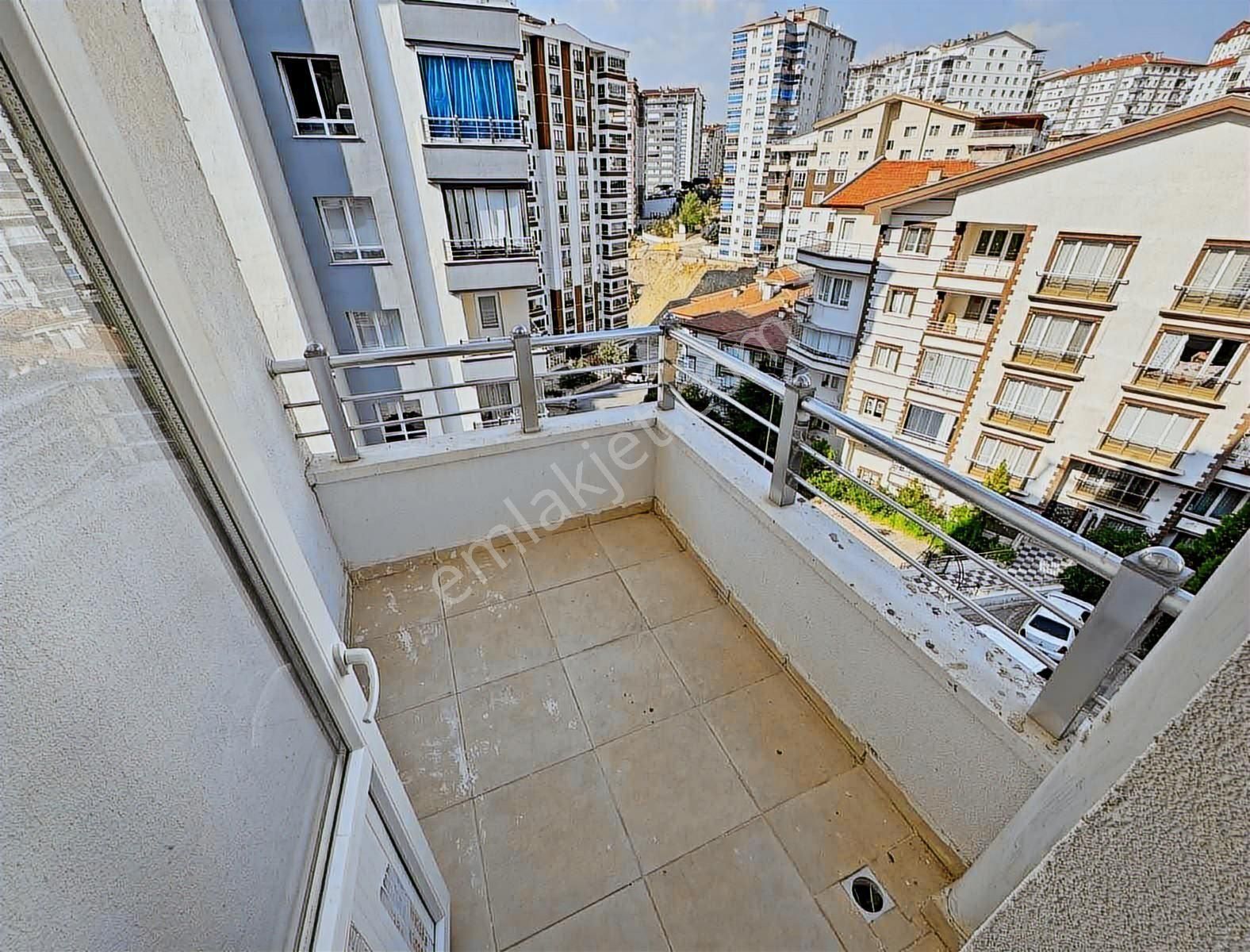 Kazakistan Parkı Yanı Sitede/7.katta/teras Balkonlu/3+1 - Görsel 25