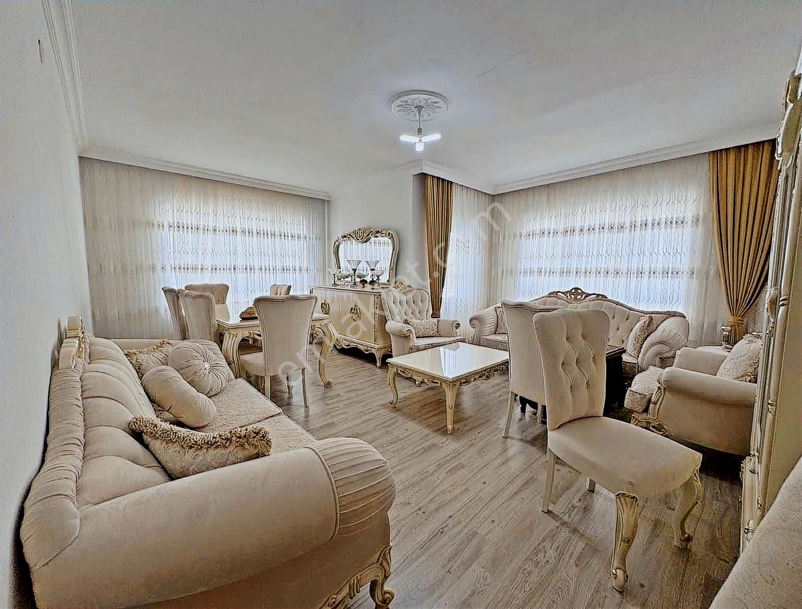 Kazakistan Parkı Yanı Sitede/7.katta/teras Balkonlu/3+1 - Görsel 23