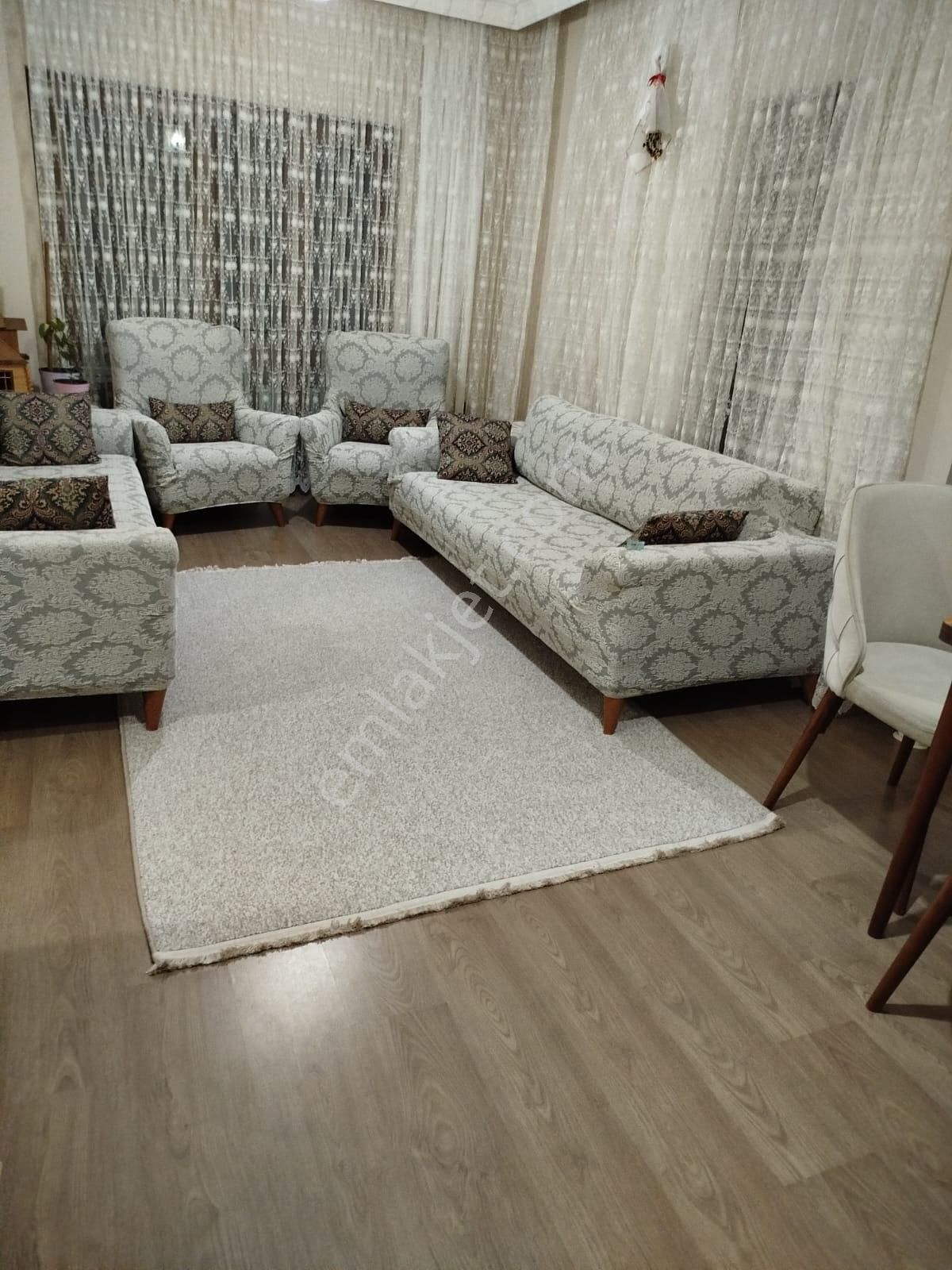 Trabzon Araklı Özgen Mah Satılık 2+1 Site İçinde Daire