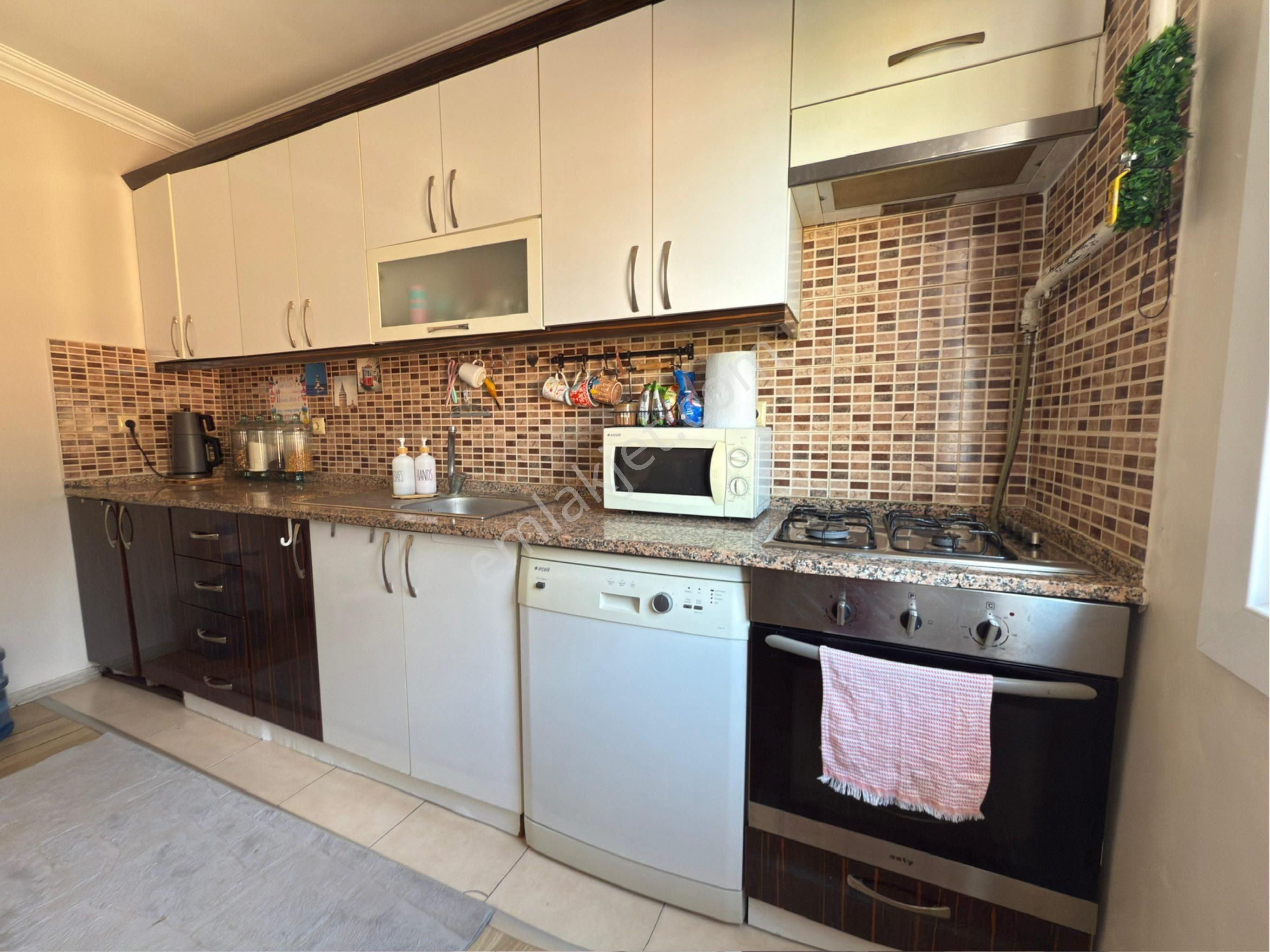 Nova'dan Özyurt Mahallesi'nde 3+1 Asansörlü Satılık Daire - Görsel 4