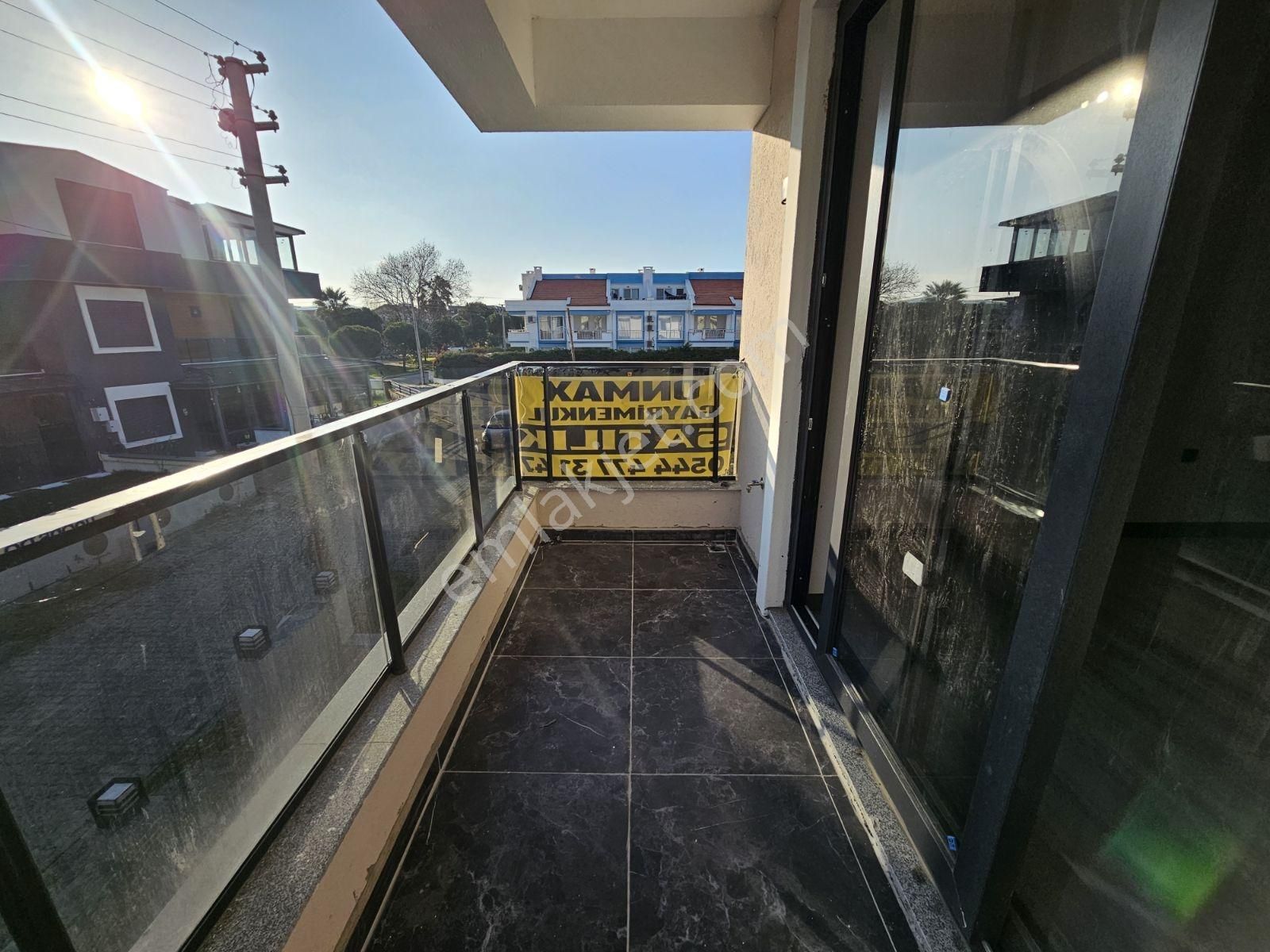 Onmax Öğretmenlerde Denize Yakın Satılık Müstakil Lüks Villa - Görsel 32