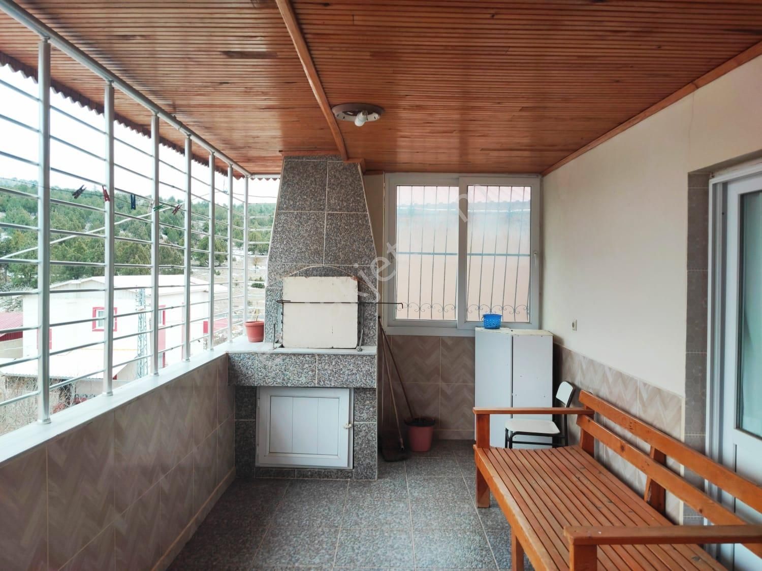 Kar Emlaktan Akçatekirde 9+1 3 Katlı Bina 3 Daire 386m2 Arsası Satılık Müstakil Ev - Görsel 17