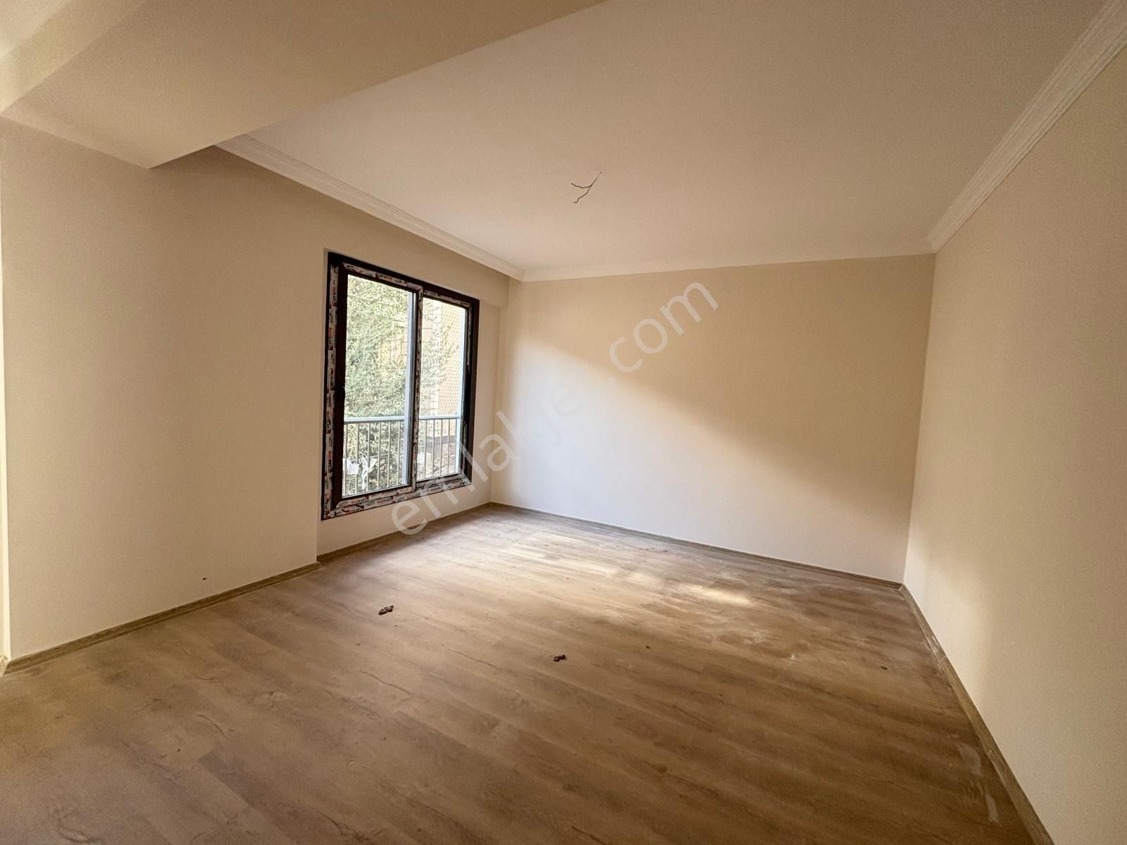 Satılık Fatih Caddesinde 2+1 90 M2 Otoparklı Sıfır Daire Kat2 - Görsel 3