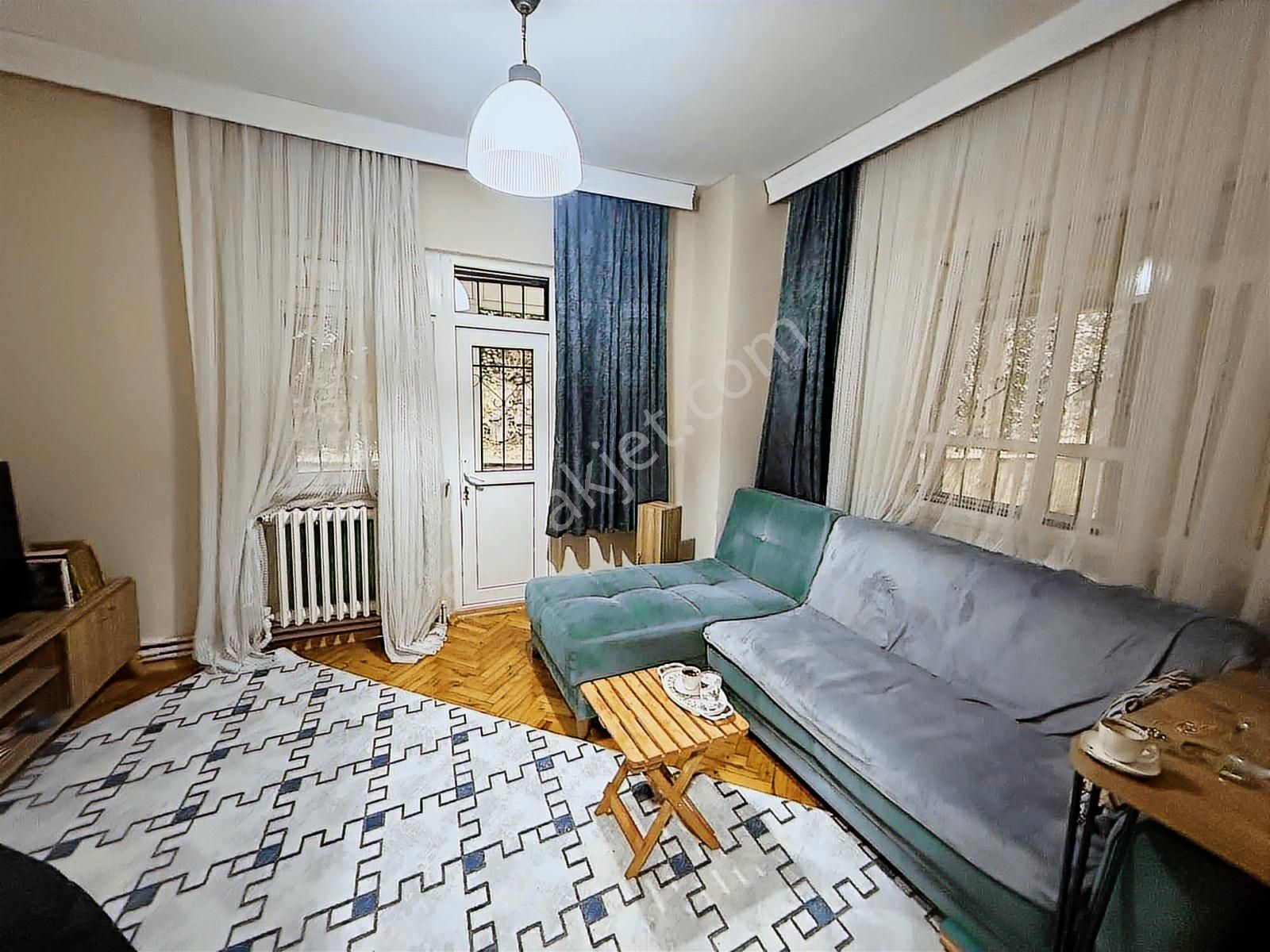 Akşemsettin Mah. Yatırımlık.. 2+1 / 70m2 Balkonlu Kiracılı...