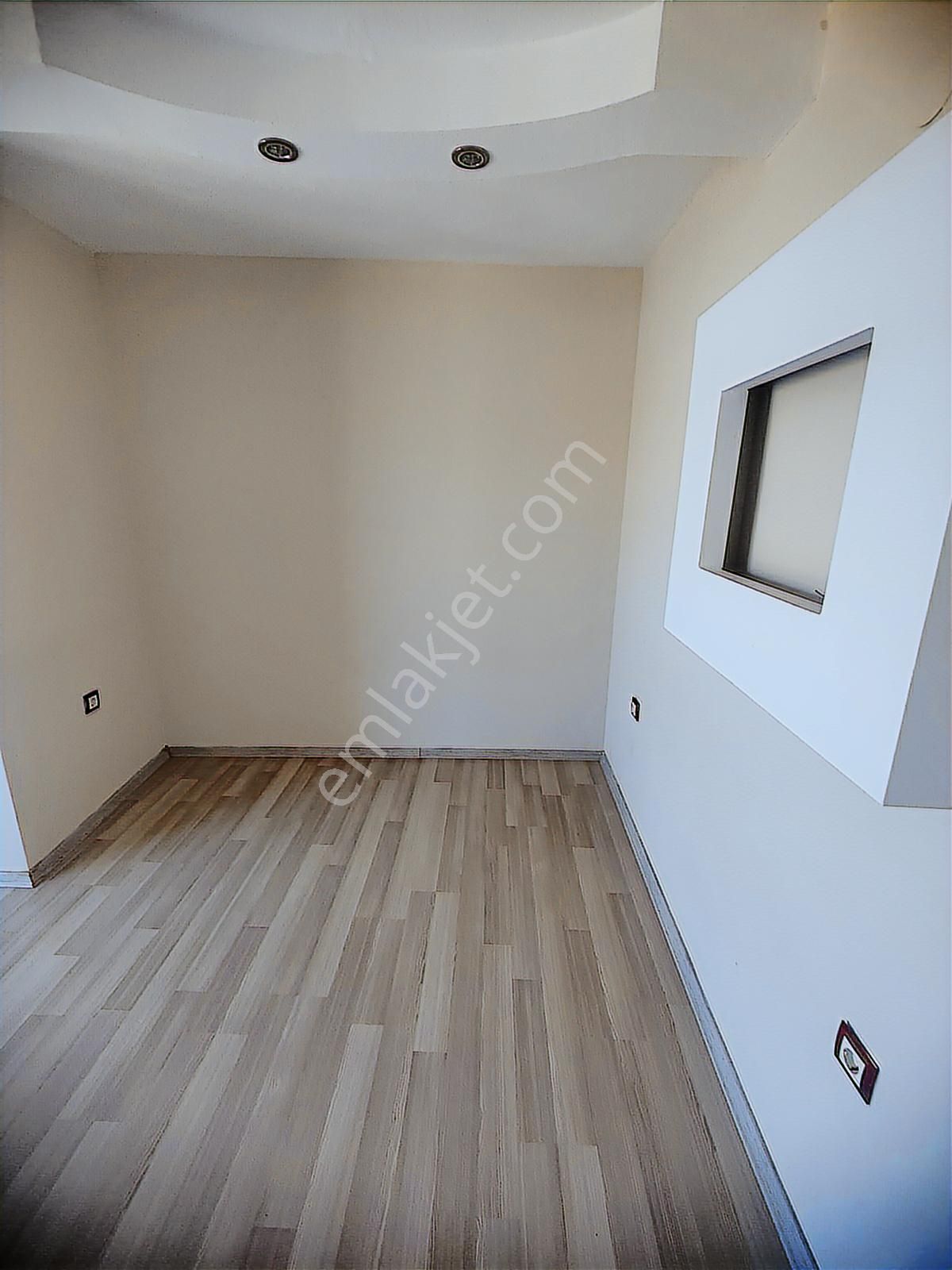 Realivadan Aliağa Merkezde Satılık 2+1 Daire - Görsel 2