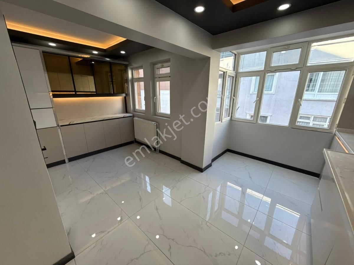 Sincan Akşemsettin Mh 4+1ultra Lüx Yapılı Bağımsız Teraslı Daire - Görsel 3