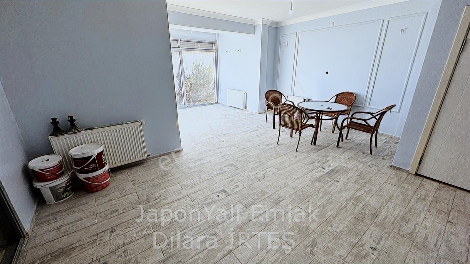 Güzelbahçe Kahramanderede 5+1 Satılık Tripleks Villa - Görsel 28