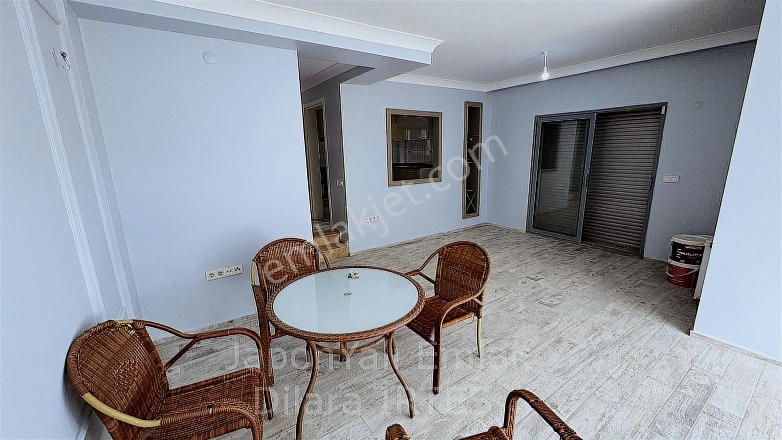 Güzelbahçe Kahramanderede 5+1 Satılık Tripleks Villa - Görsel 5