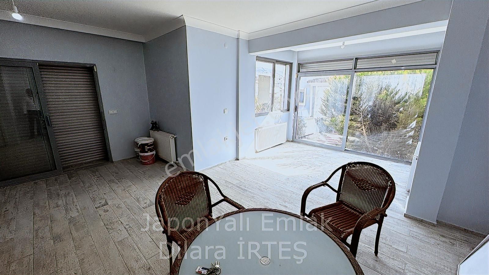 Güzelbahçe Kahramanderede 5+1 Satılık Tripleks Villa - Görsel 8