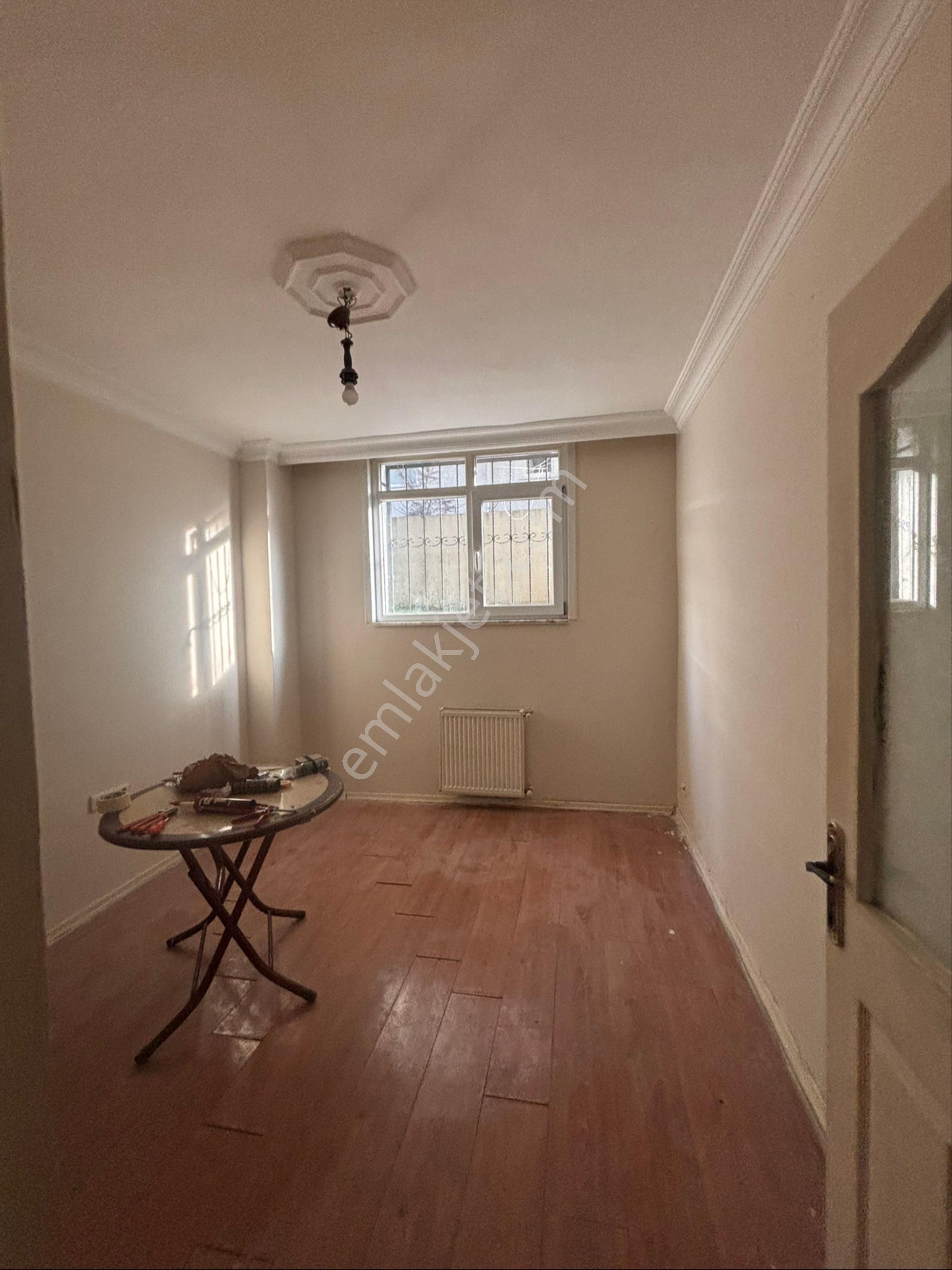 Yeşilkent Mahallesinde 2+1 Kiralık Bahçe Katı - Görsel 3