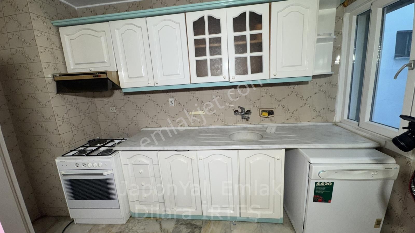 Sadıkbey Mithatpaşa Caddesinde Satılık 2+1 Daire - Görsel 4