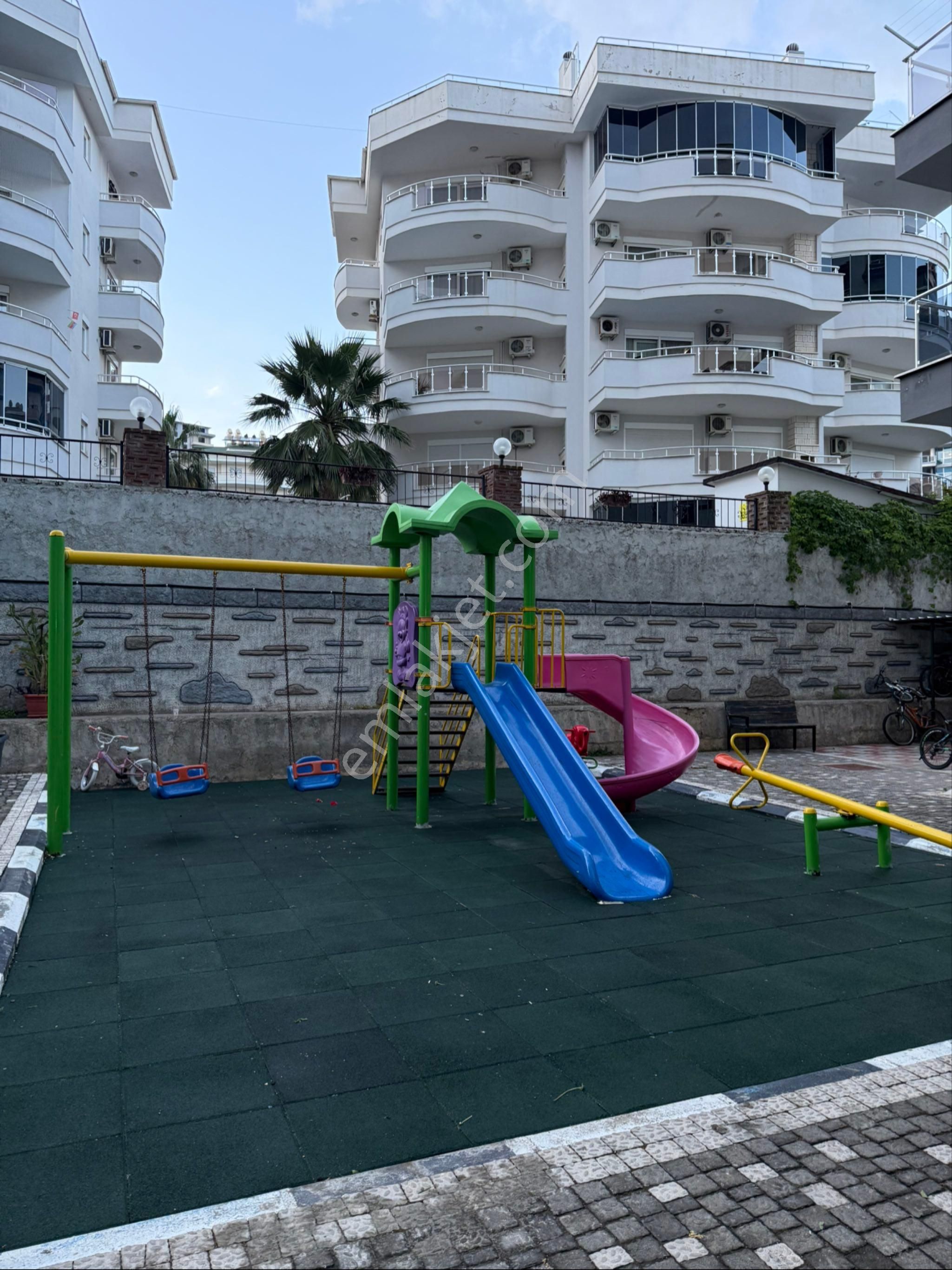 Sahibinden Cikcilli’de 1+1 Eşyalı Büyük Daire - Görsel 4